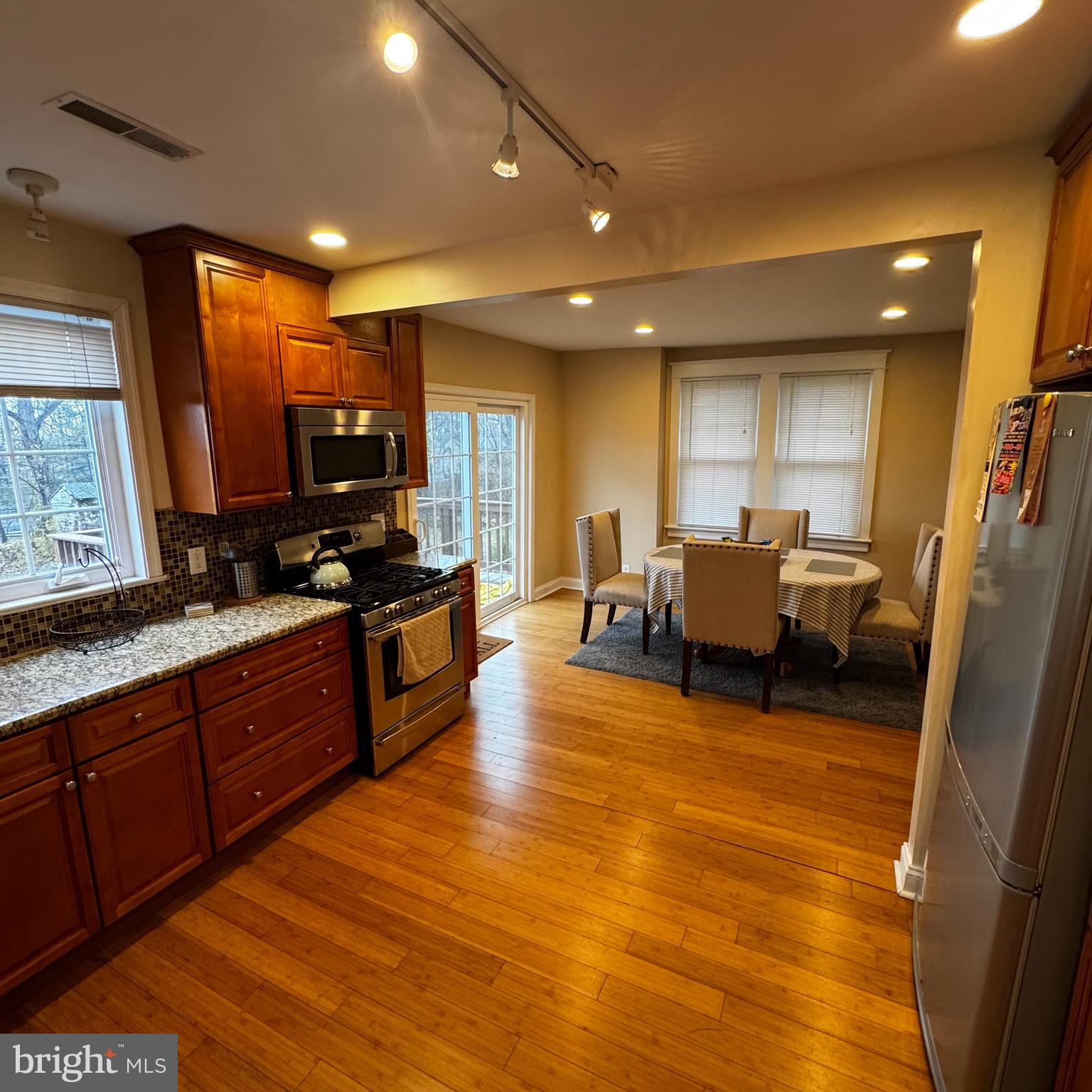 ABINGTON - Residential Lease