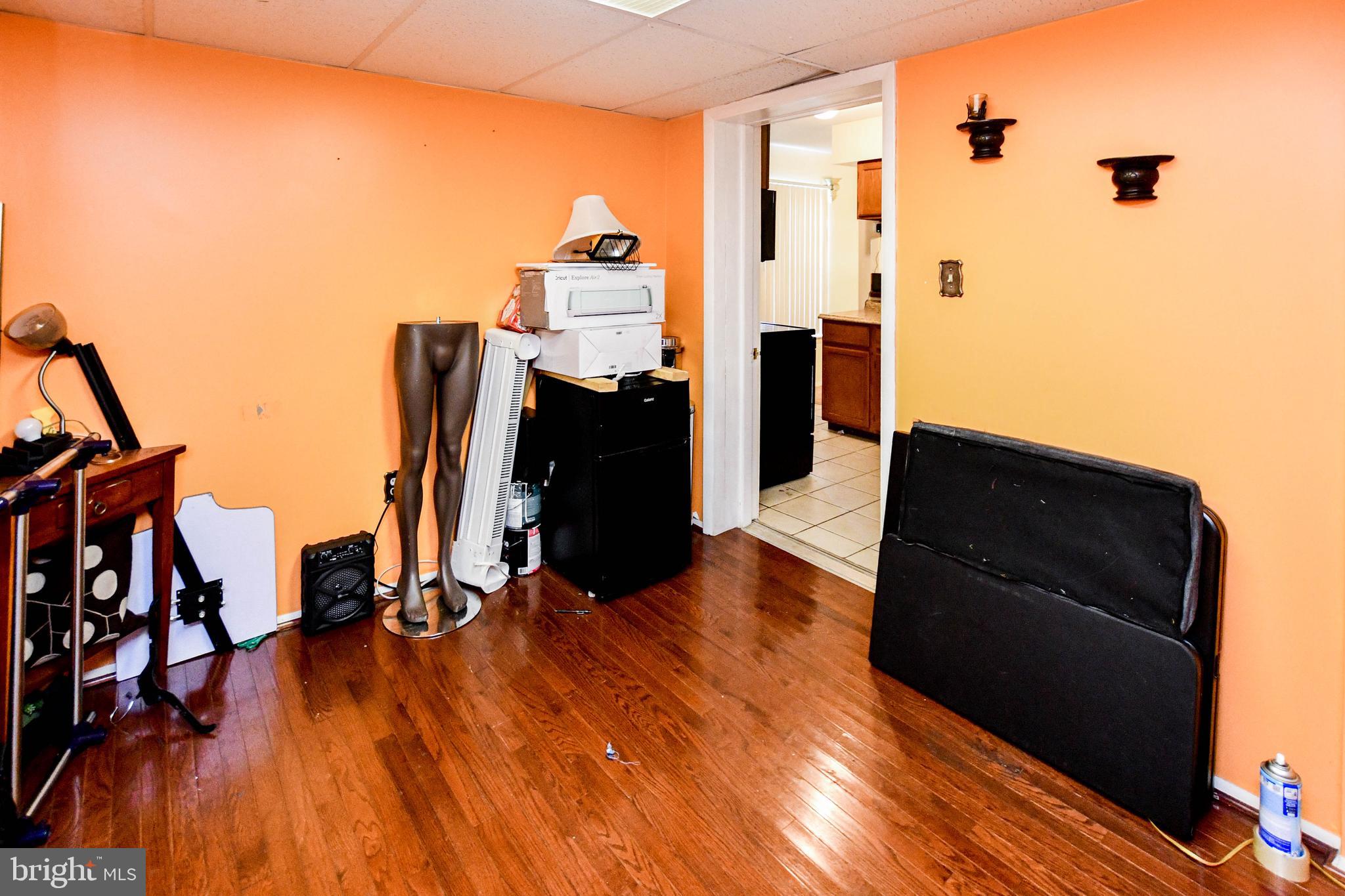 WESTPHALIA WOODS - Residential