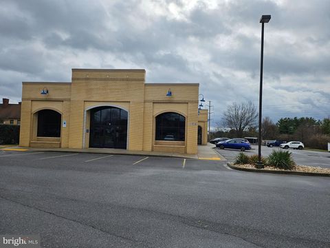 Photo of 190 Thomas Johnson Drive, FREDERICK, MD 21702 (MLS # MDFR2078420)