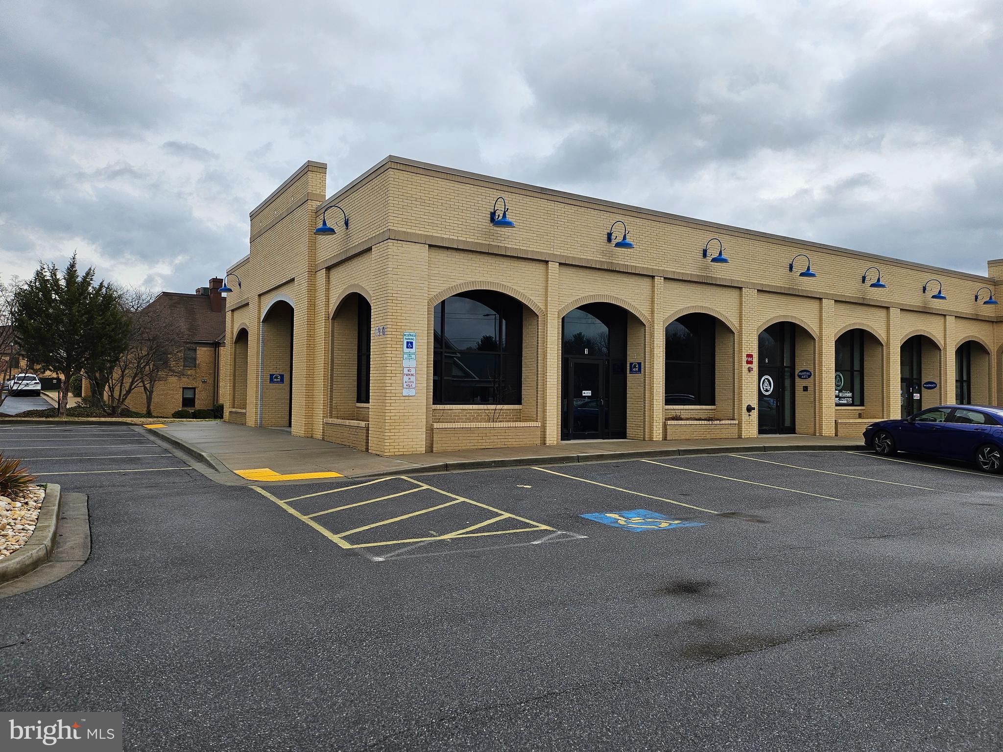 190 THOMAS JOHNSON DRIVE