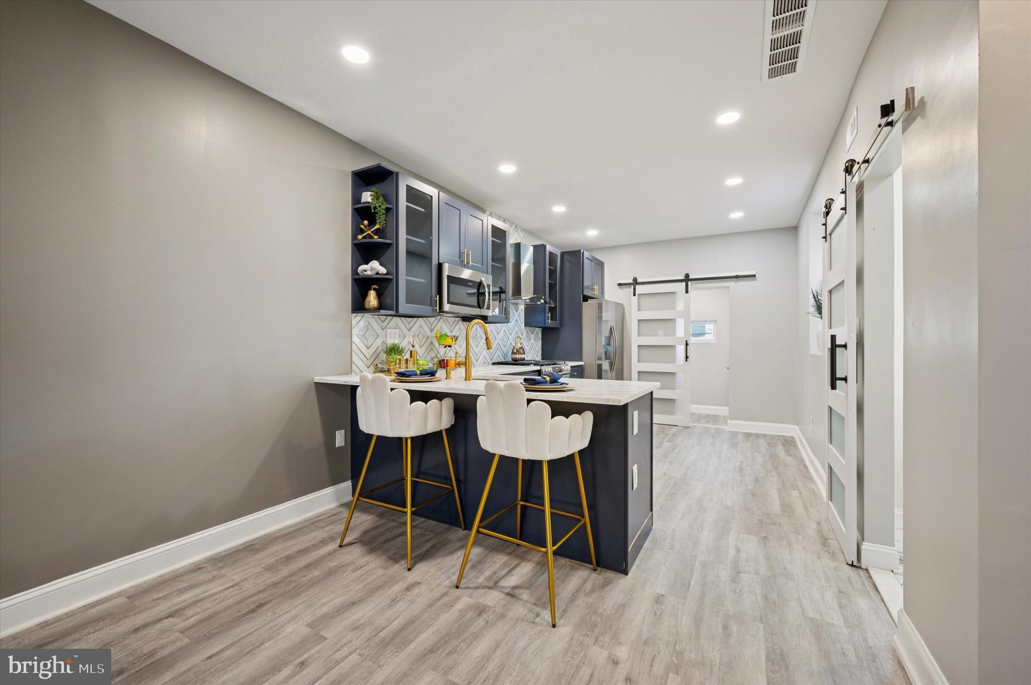 4325 RENO