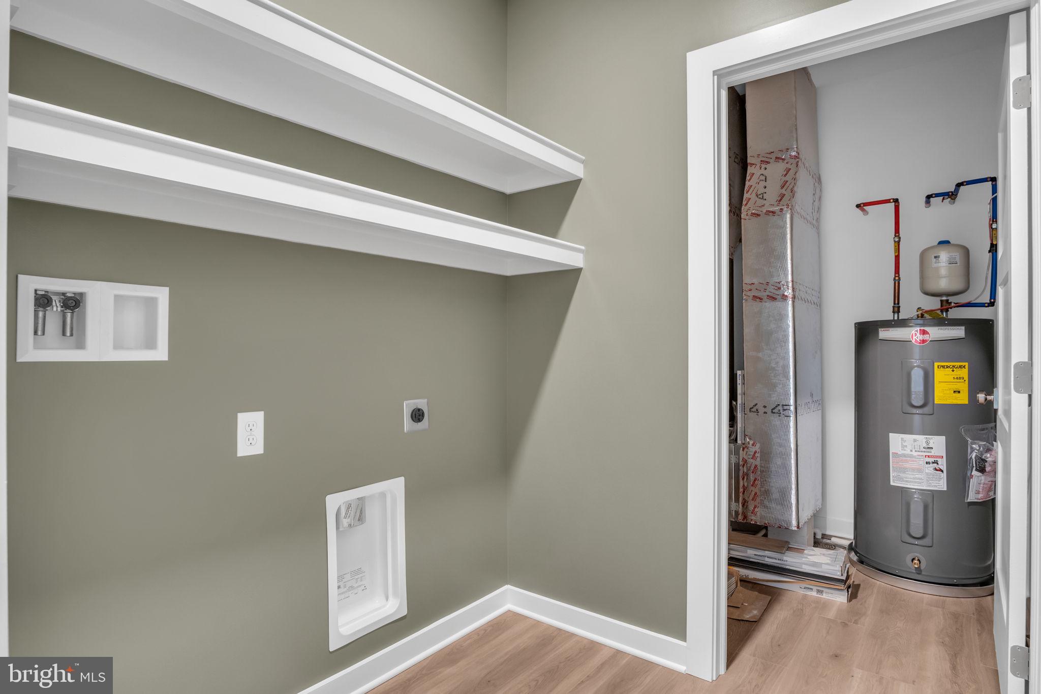 117 BLACKFORD BOULEVARD 102