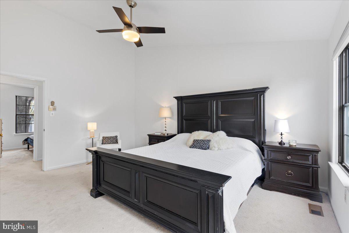 COUNTRYSIDE - Residential