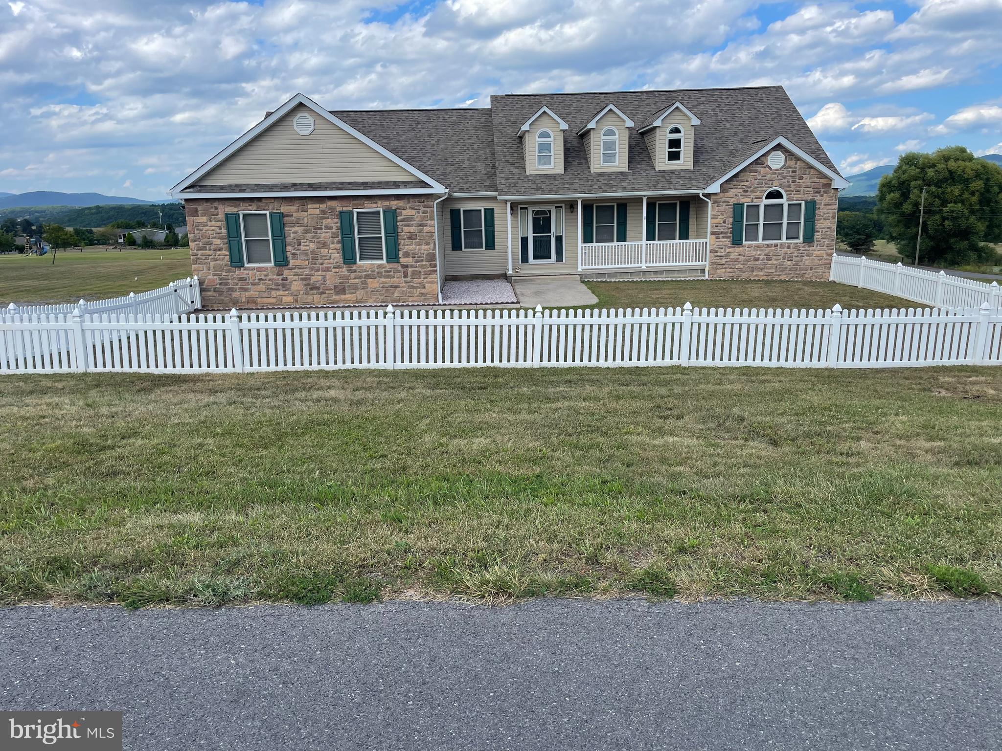 GRAND VIEW - Residential