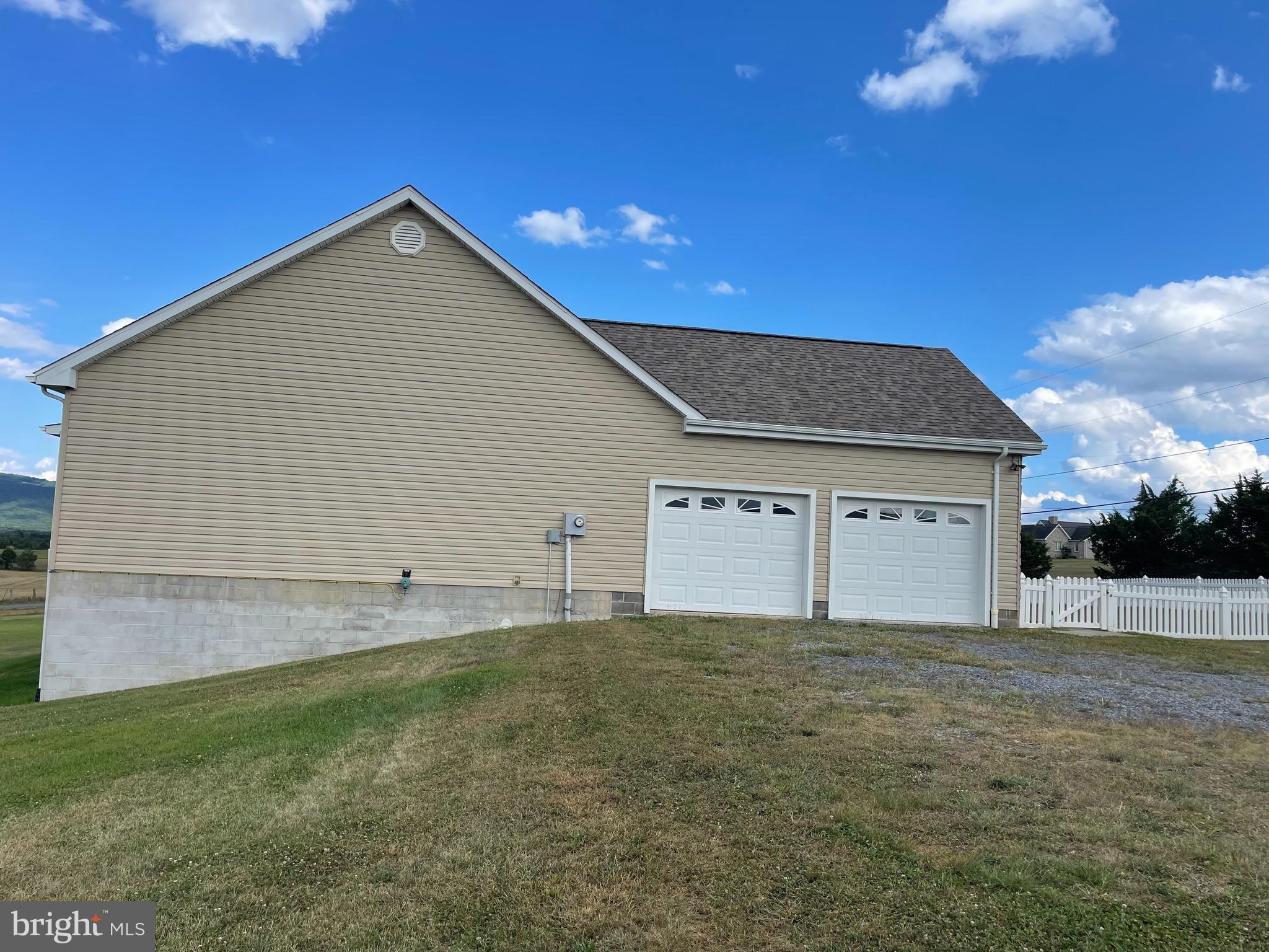 GRAND VIEW - Residential