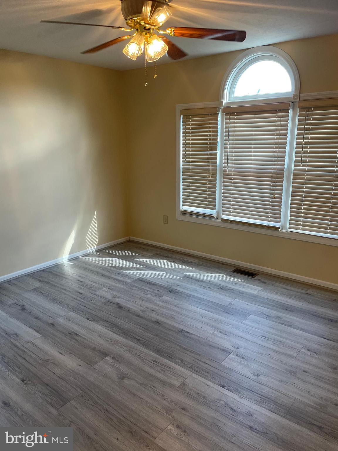 GRAND VIEW - Residential