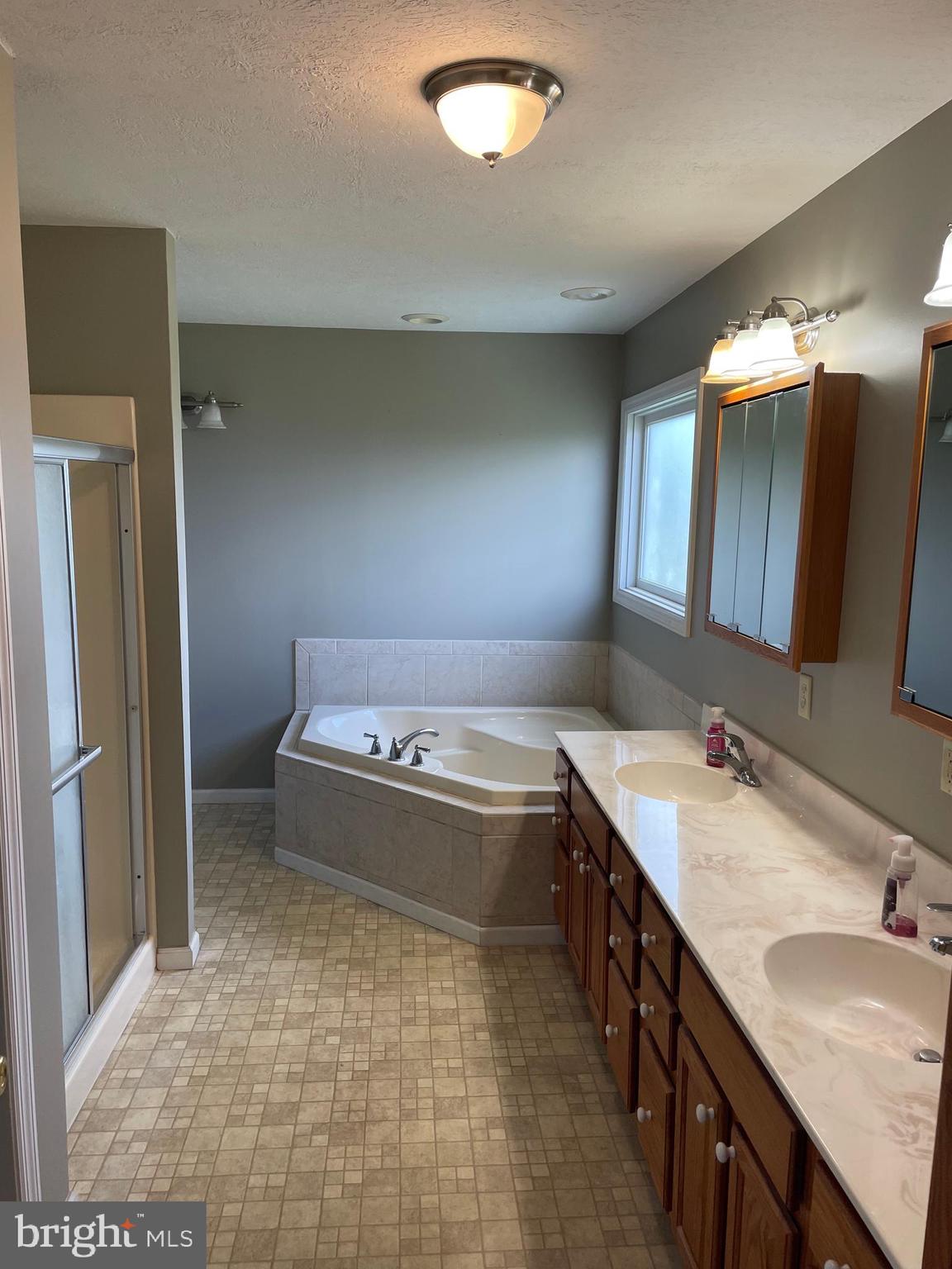 GRAND VIEW - Residential