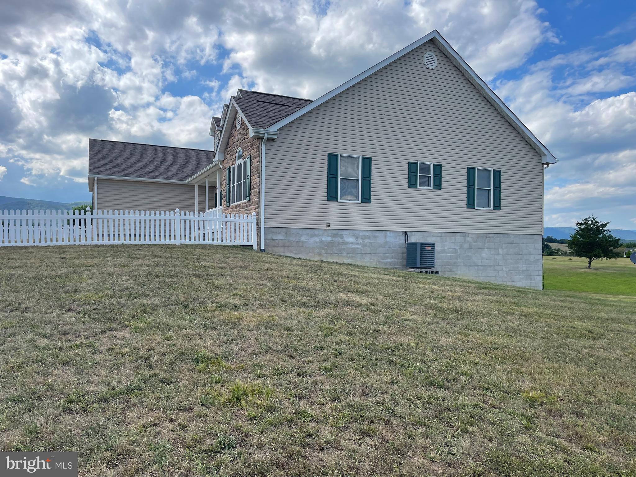 GRAND VIEW - Residential