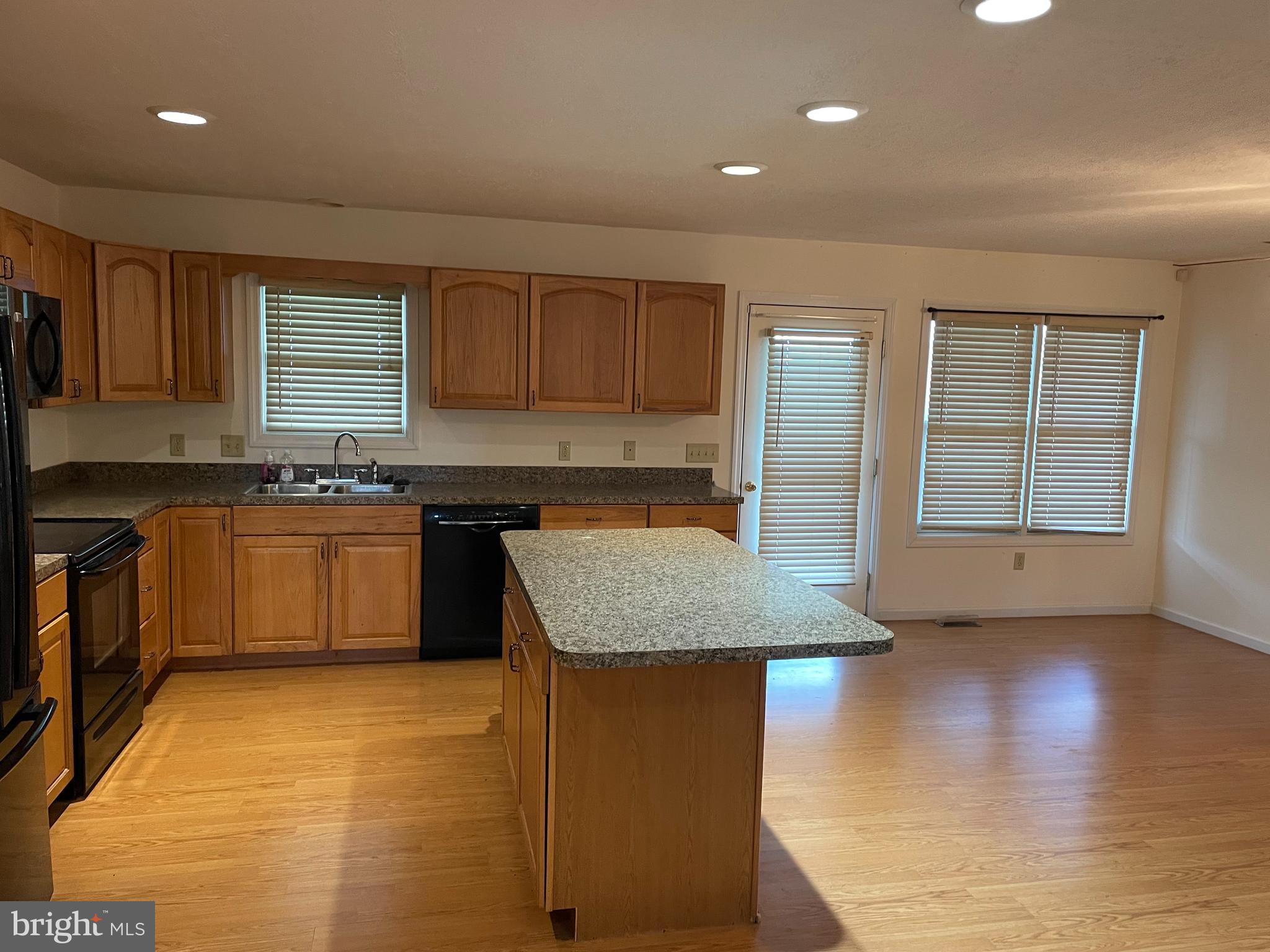 GRAND VIEW - Residential