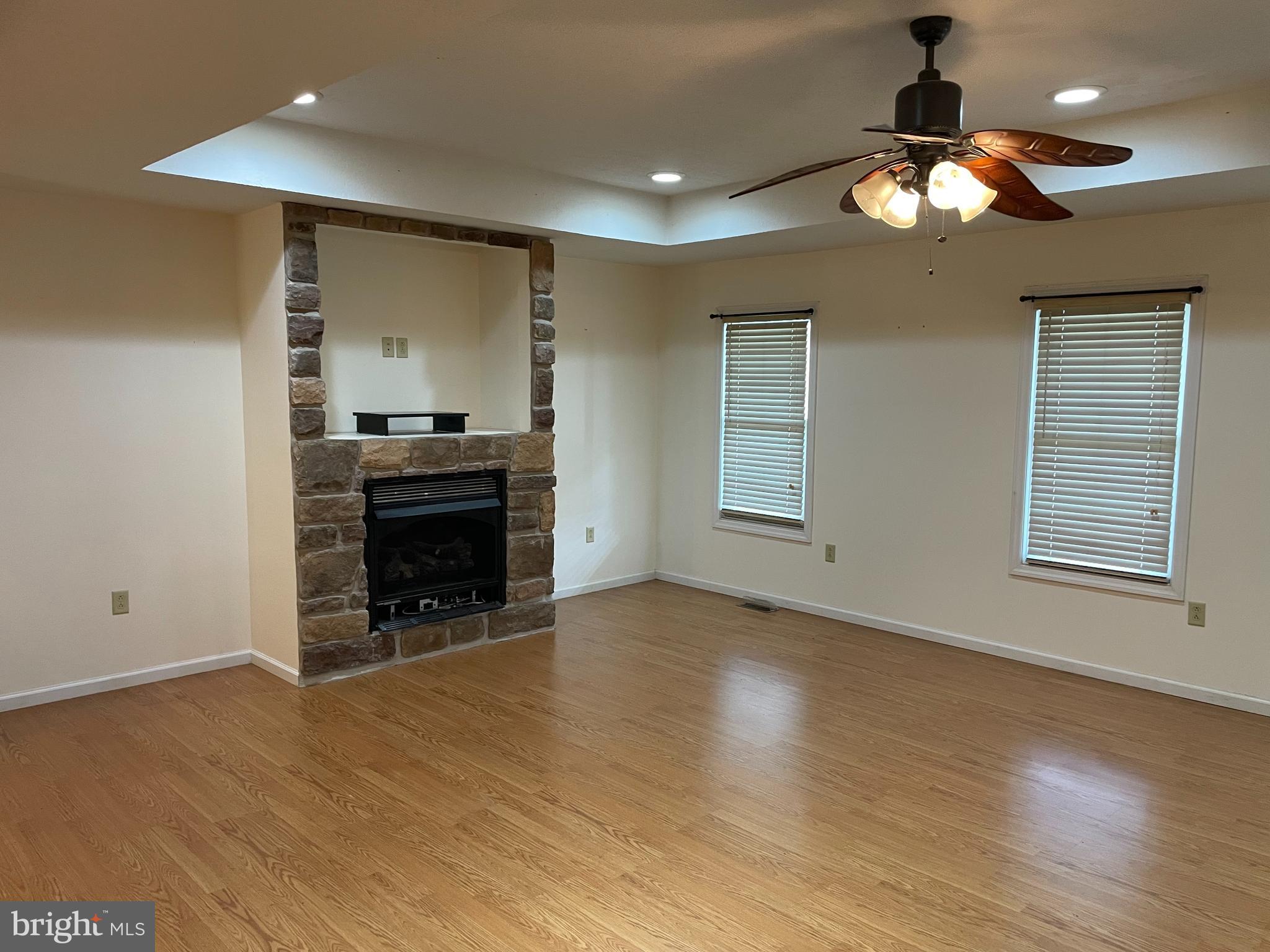 GRAND VIEW - Residential