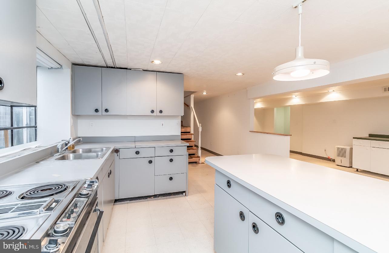 KNOLLWOOD - Residential