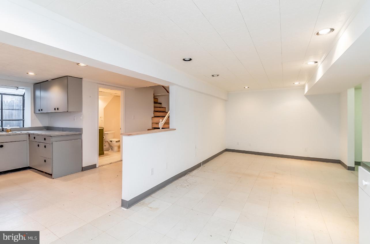 KNOLLWOOD - Residential