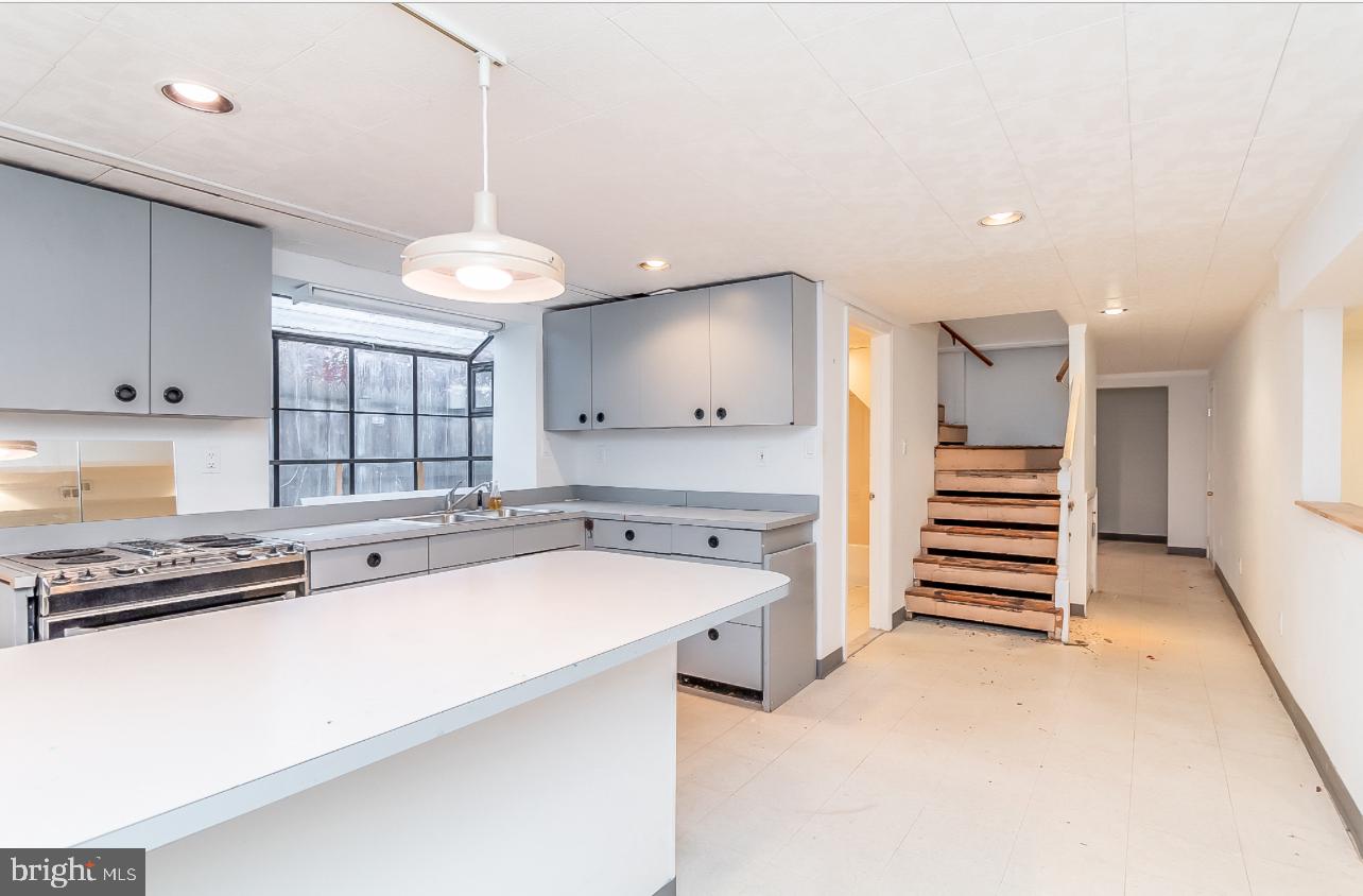 KNOLLWOOD - Residential