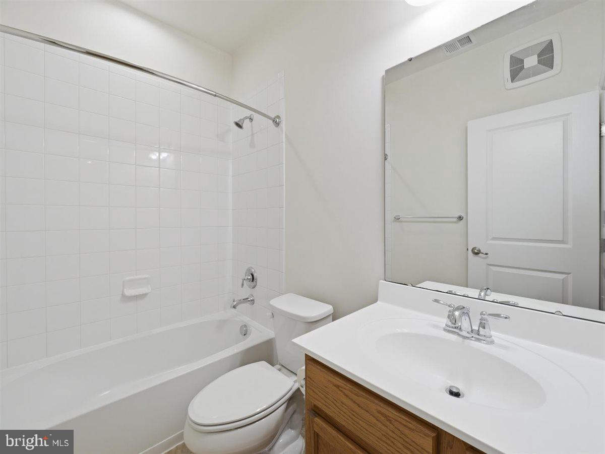 LINTON AT BALLENGER - Residential