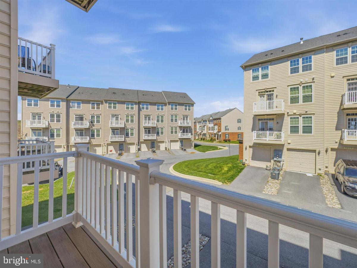 LINTON AT BALLENGER - Residential