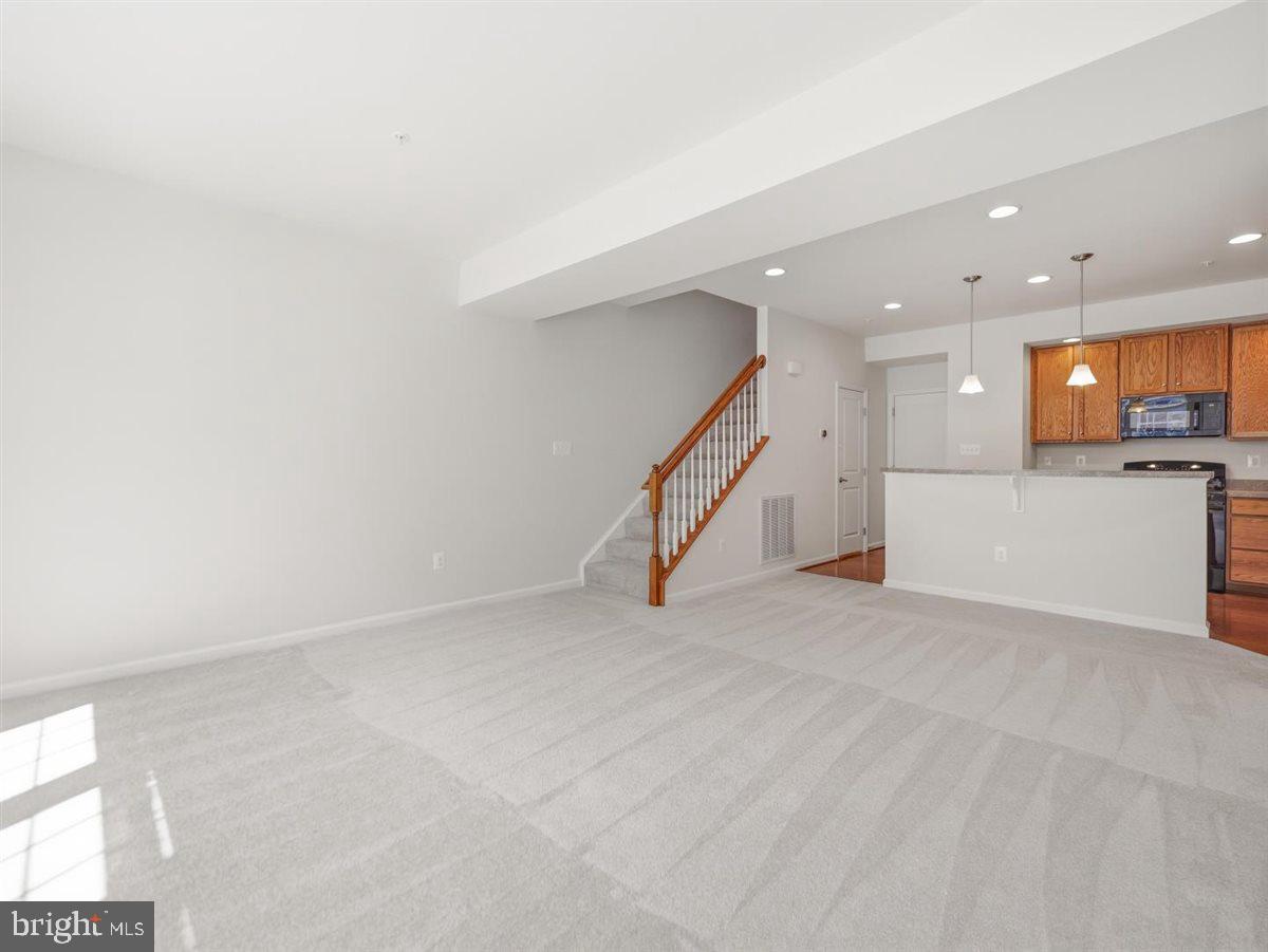 LINTON AT BALLENGER - Residential