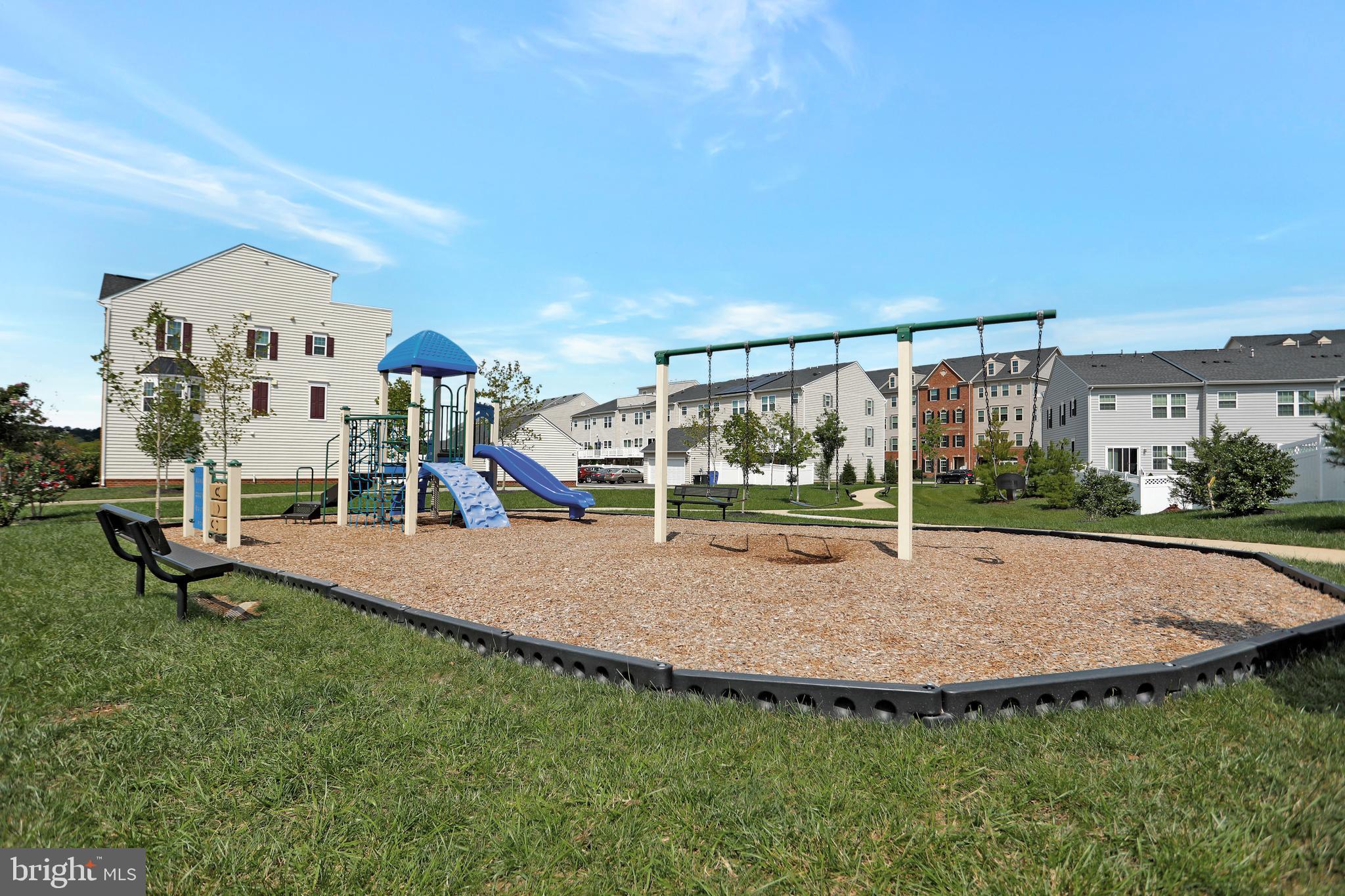 LINTON AT BALLENGER - Residential