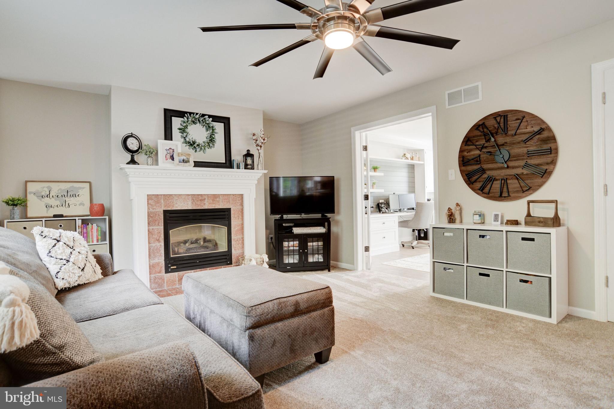 THE RIDINGS - Residential