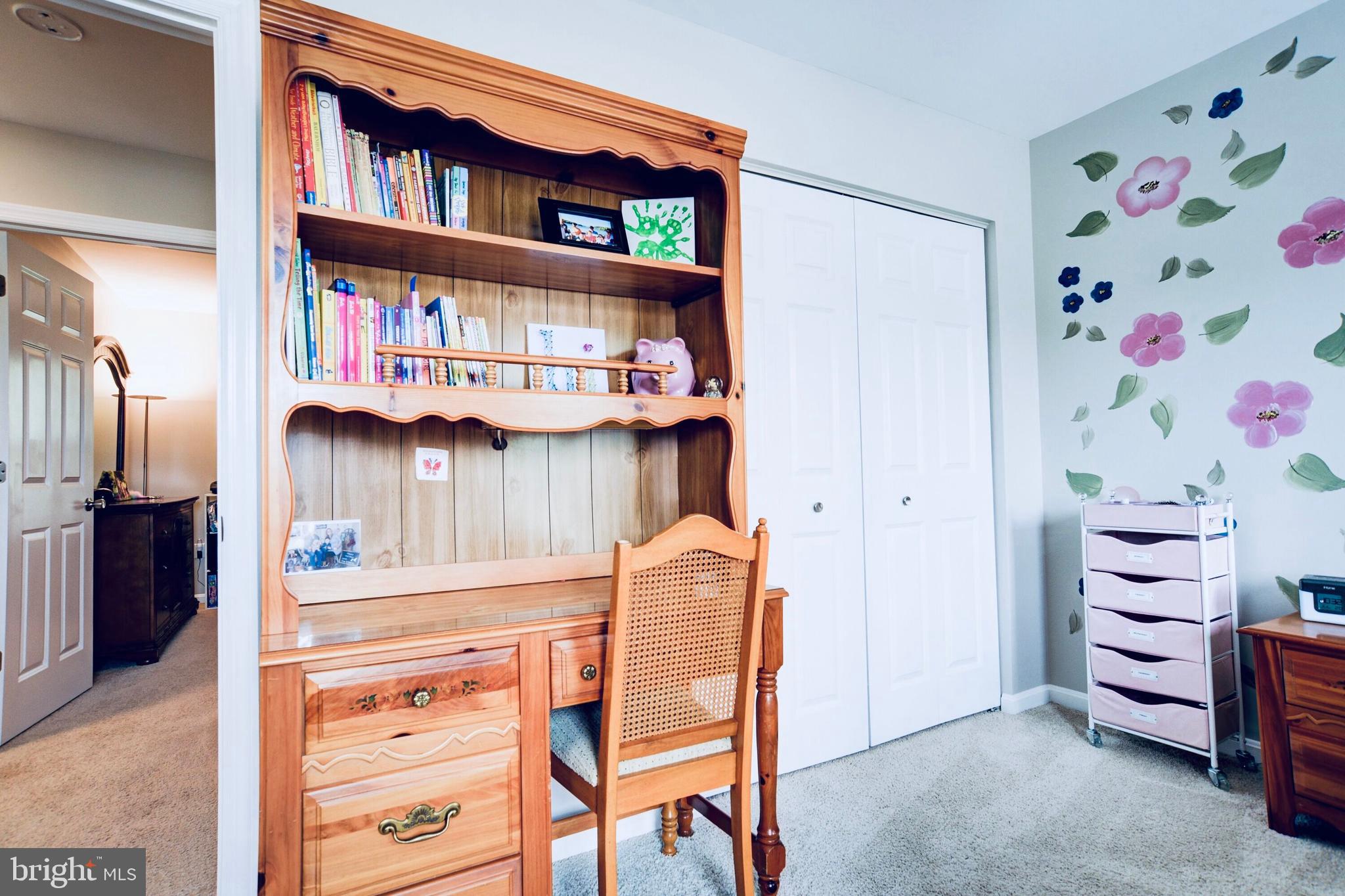 THE RIDINGS - Residential