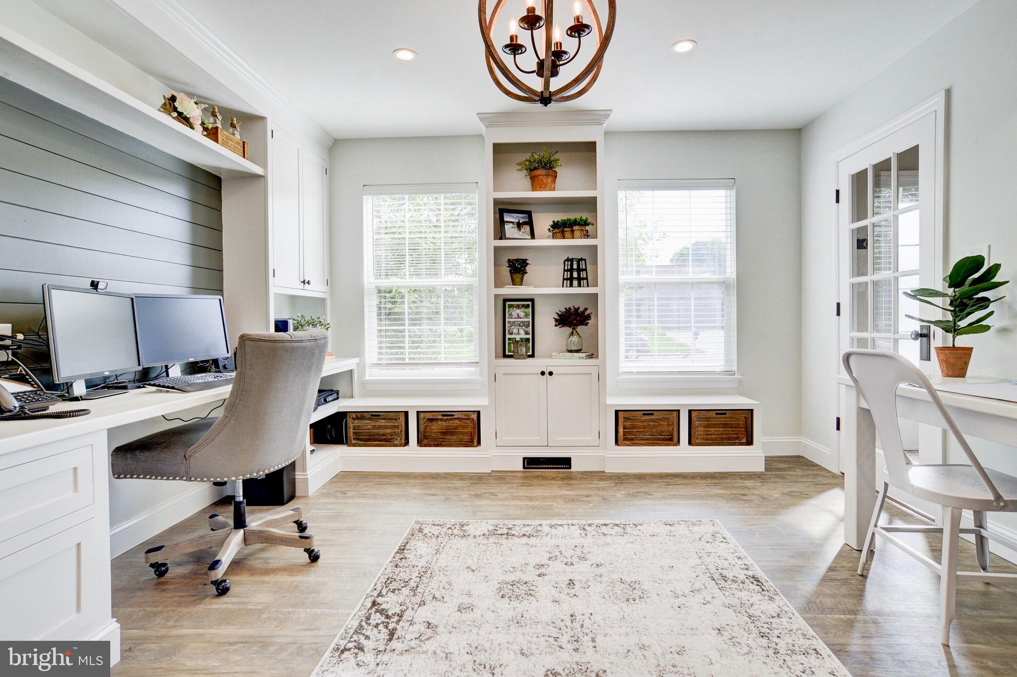 THE RIDINGS - Residential