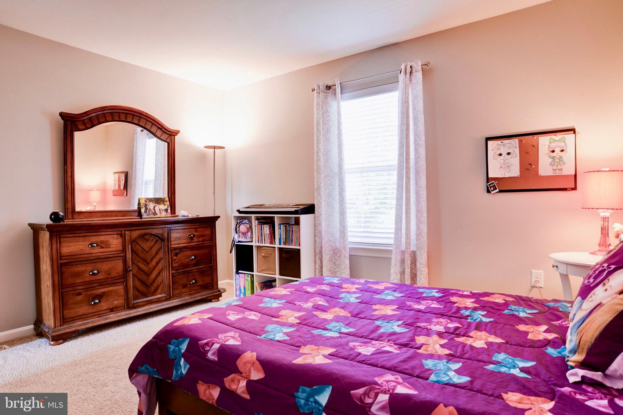 THE RIDINGS - Residential