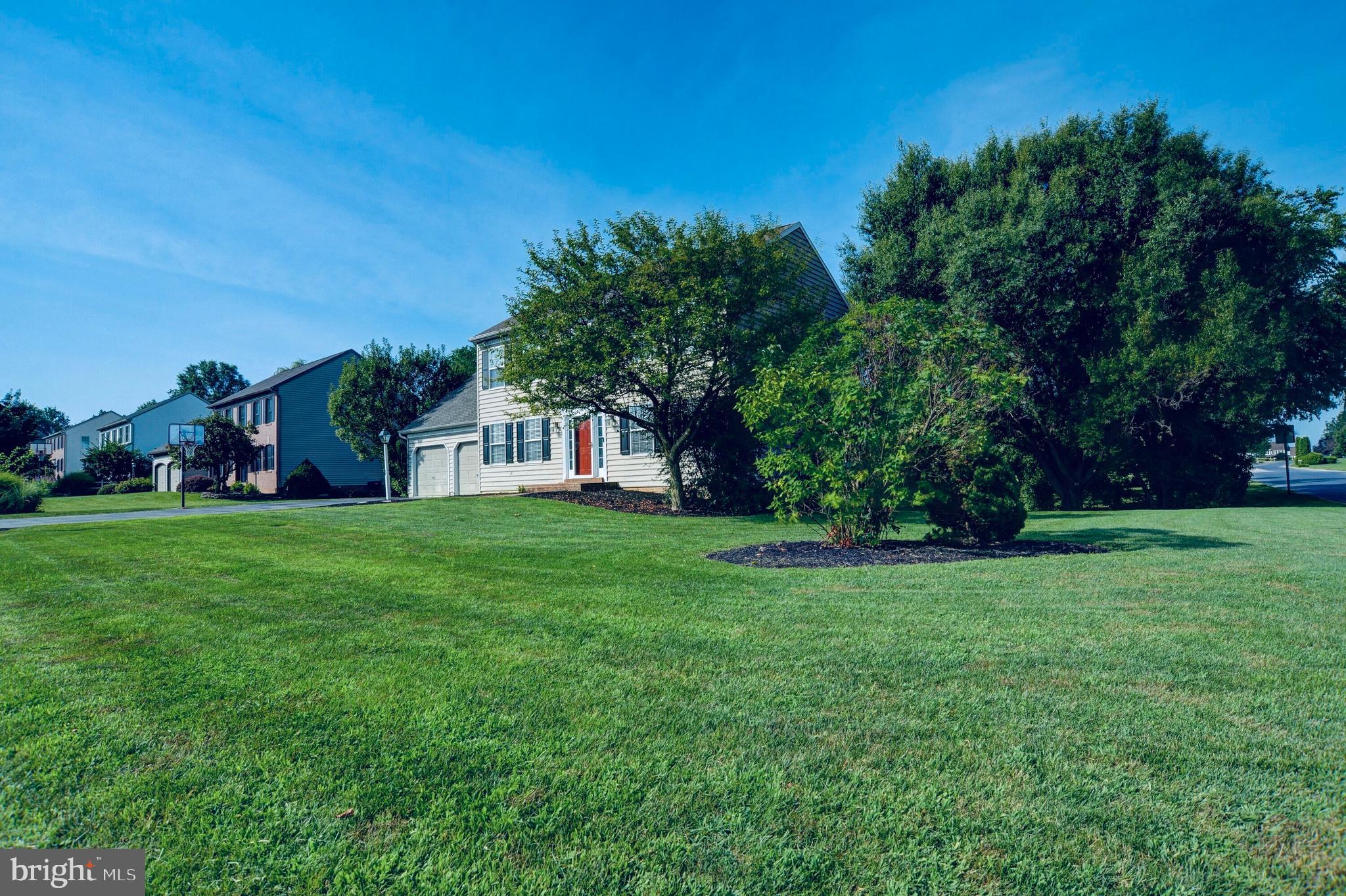 THE RIDINGS - Residential