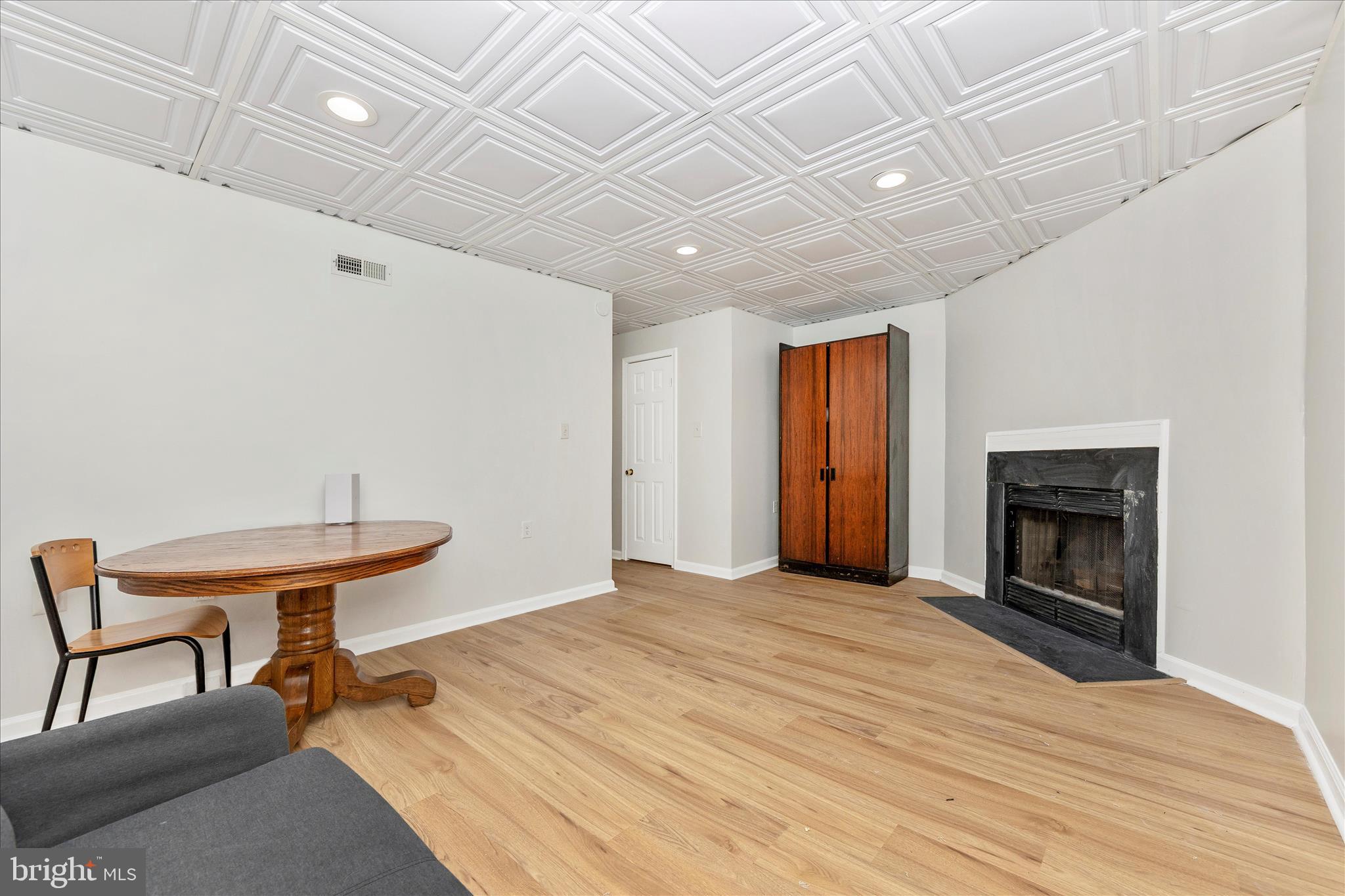 FAIR HILL FARM - Residential