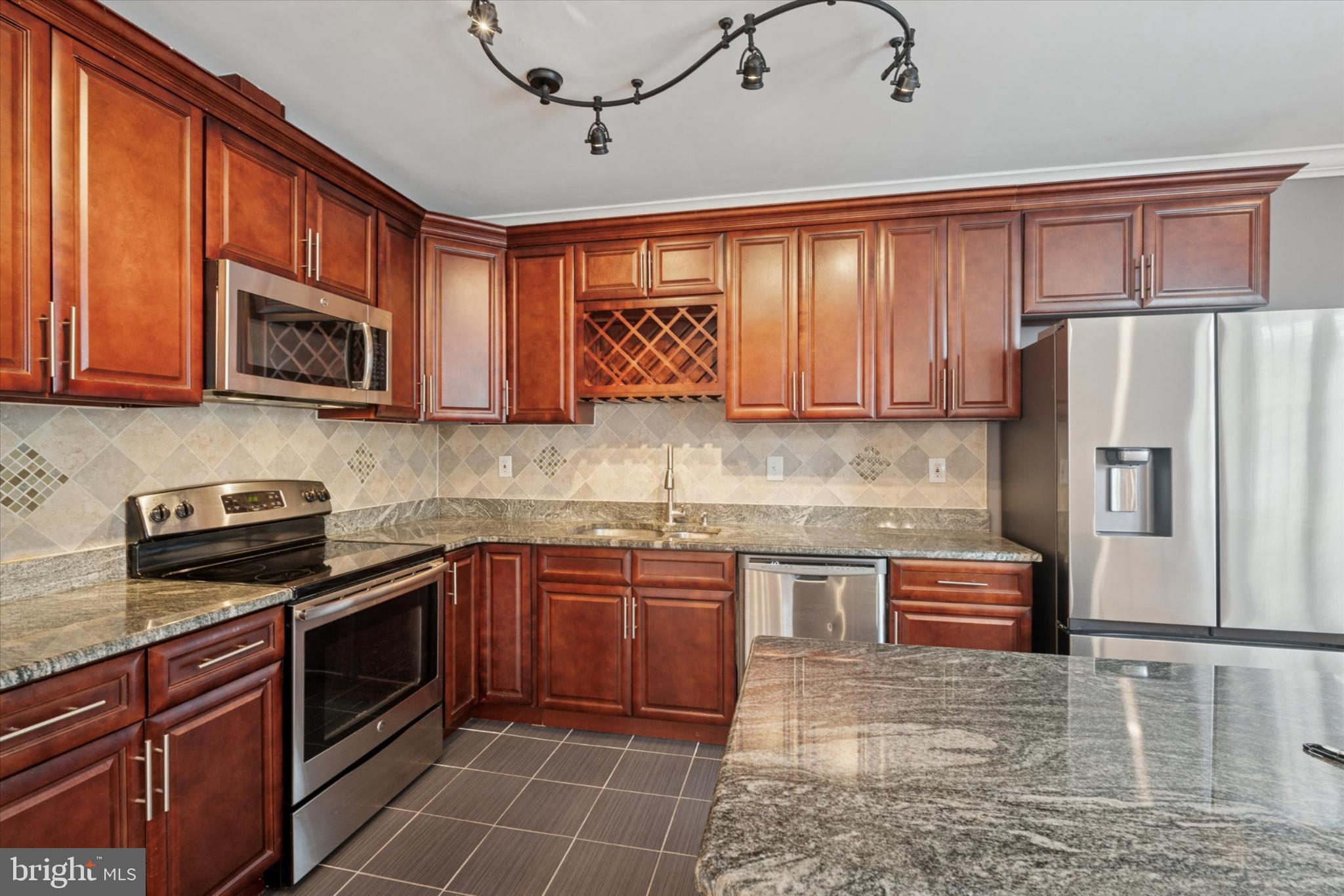 NEWBOLD - Residential