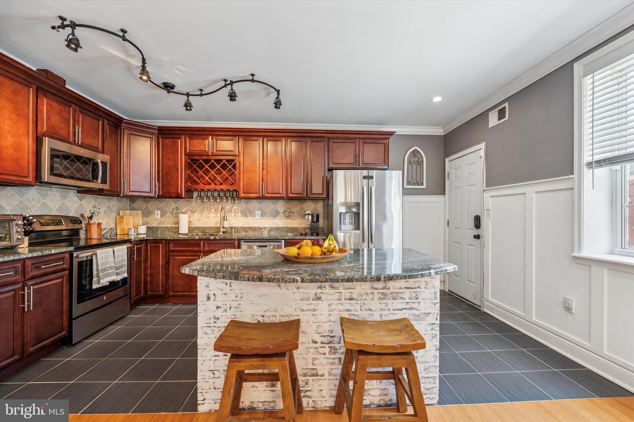 NEWBOLD - Residential