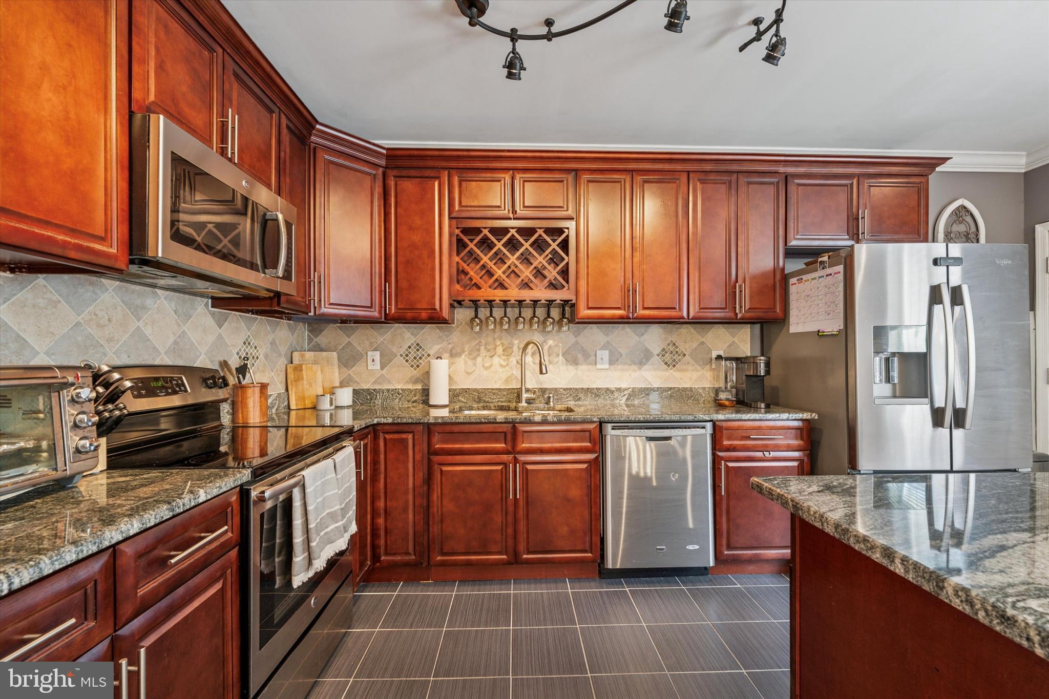 NEWBOLD - Residential