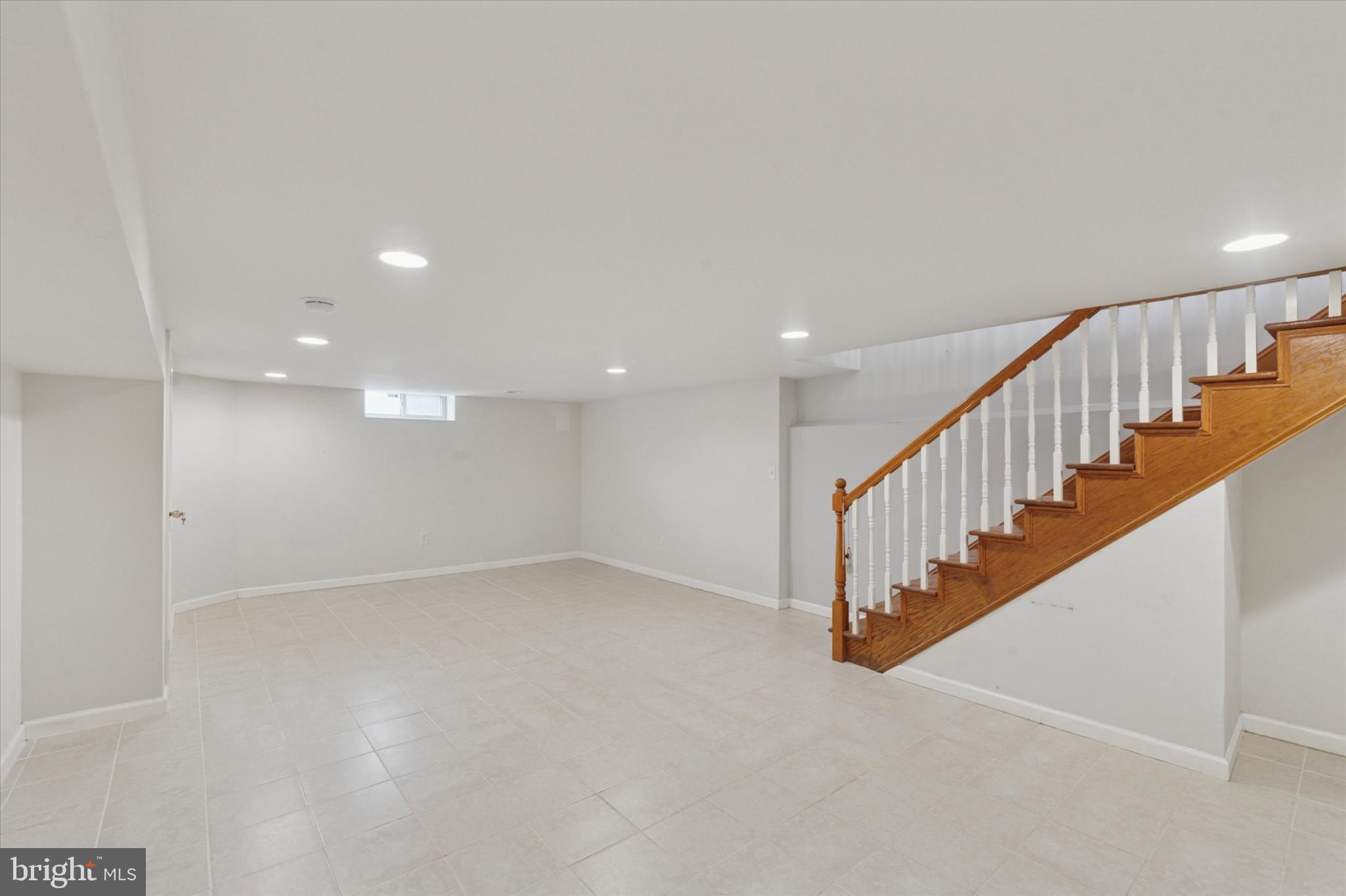 NEWBOLD - Residential