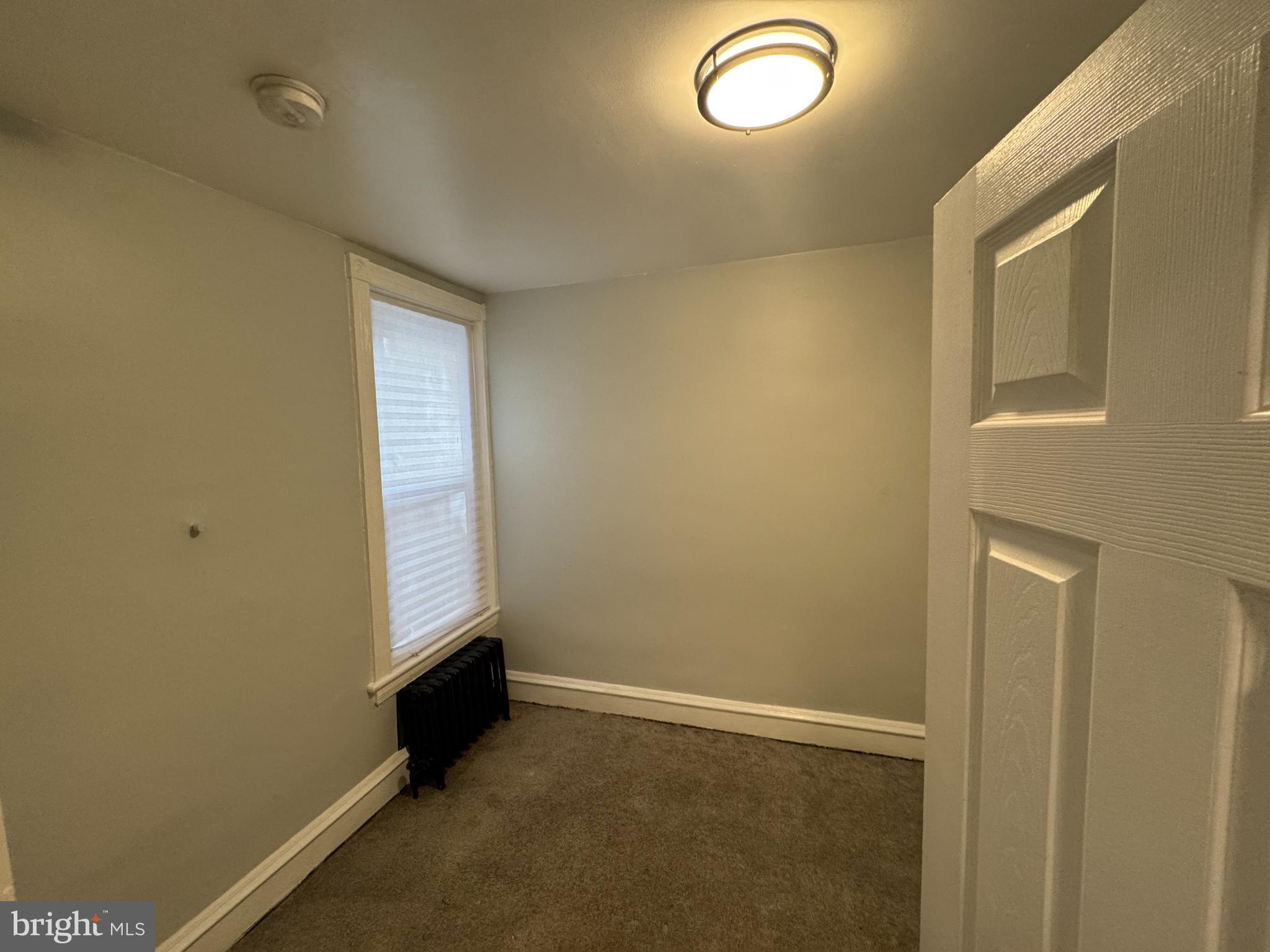 GERMANTOWN (EAST) - Residential