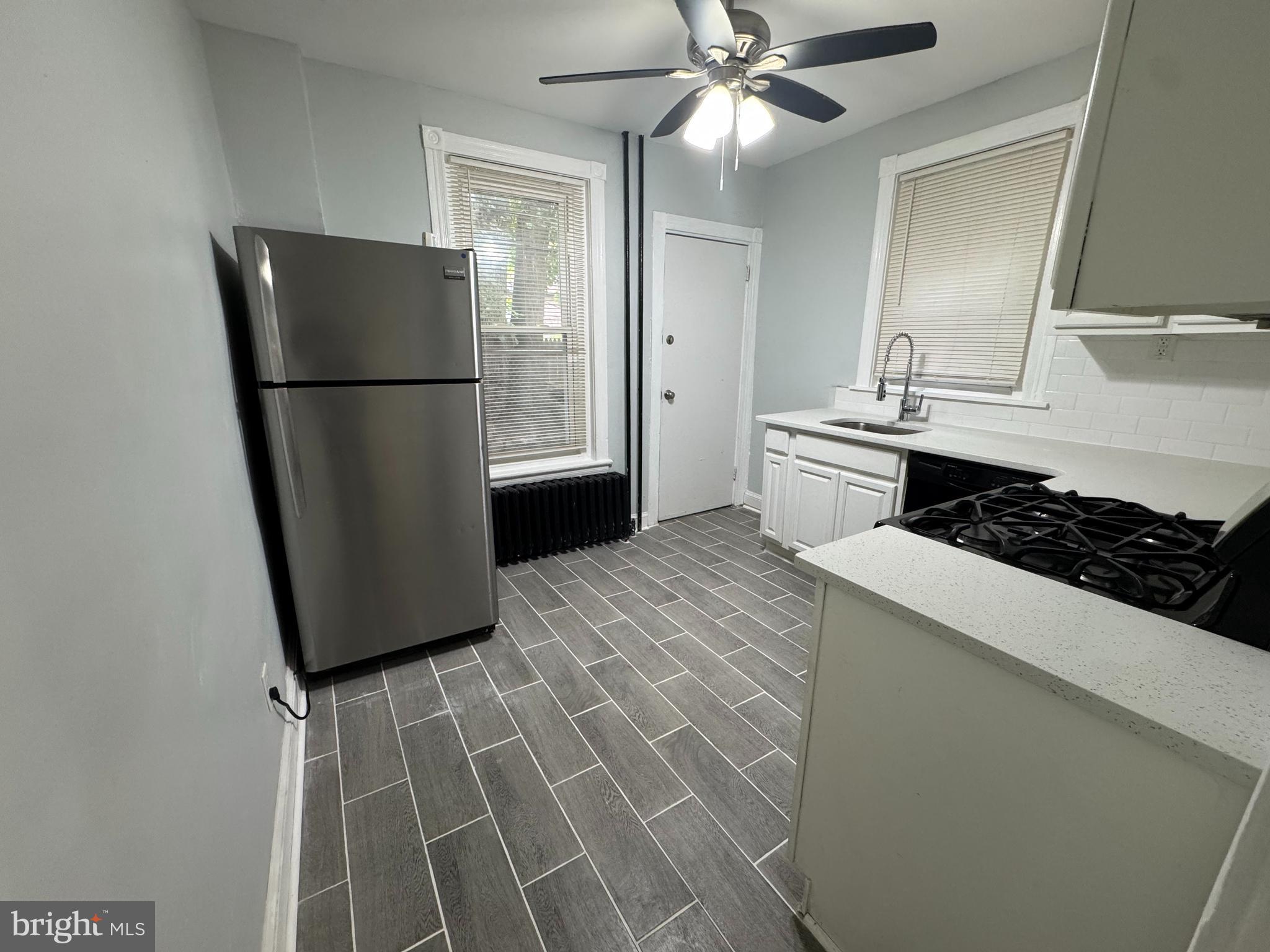 GERMANTOWN (EAST) - Residential