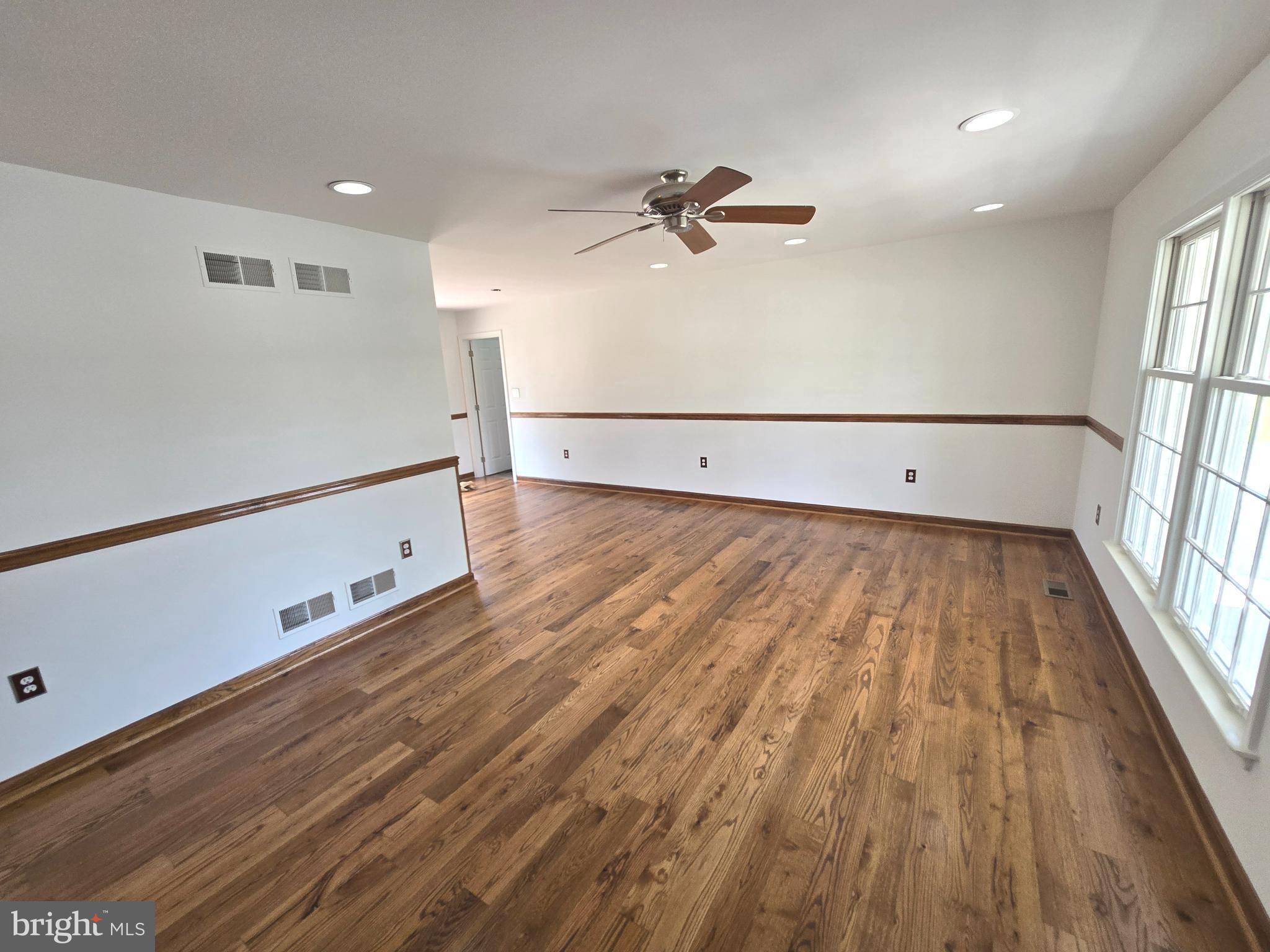 SPRING MILLS - Residential