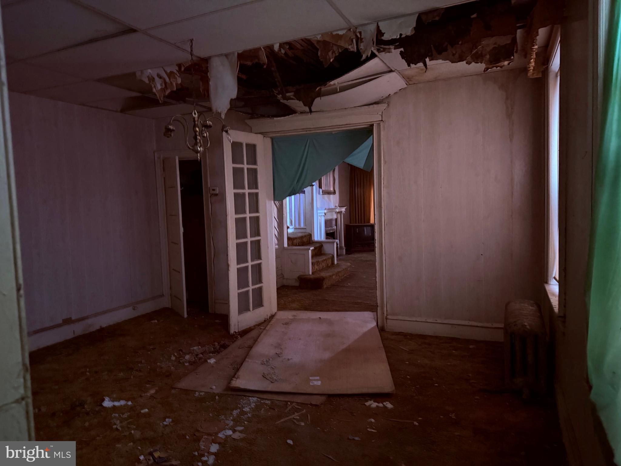 WEST PHILADELPHIA - Residential