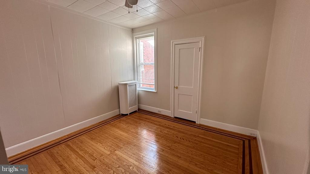 PHILADELPHIA (NORTHEAST) - Residential