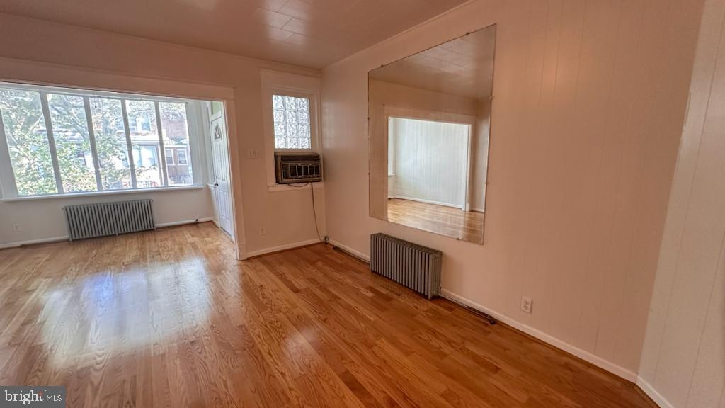 PHILADELPHIA (NORTHEAST) - Residential