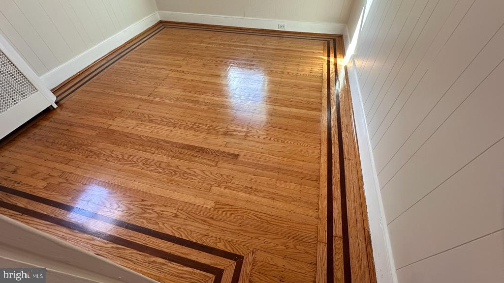 PHILADELPHIA (NORTHEAST) - Residential