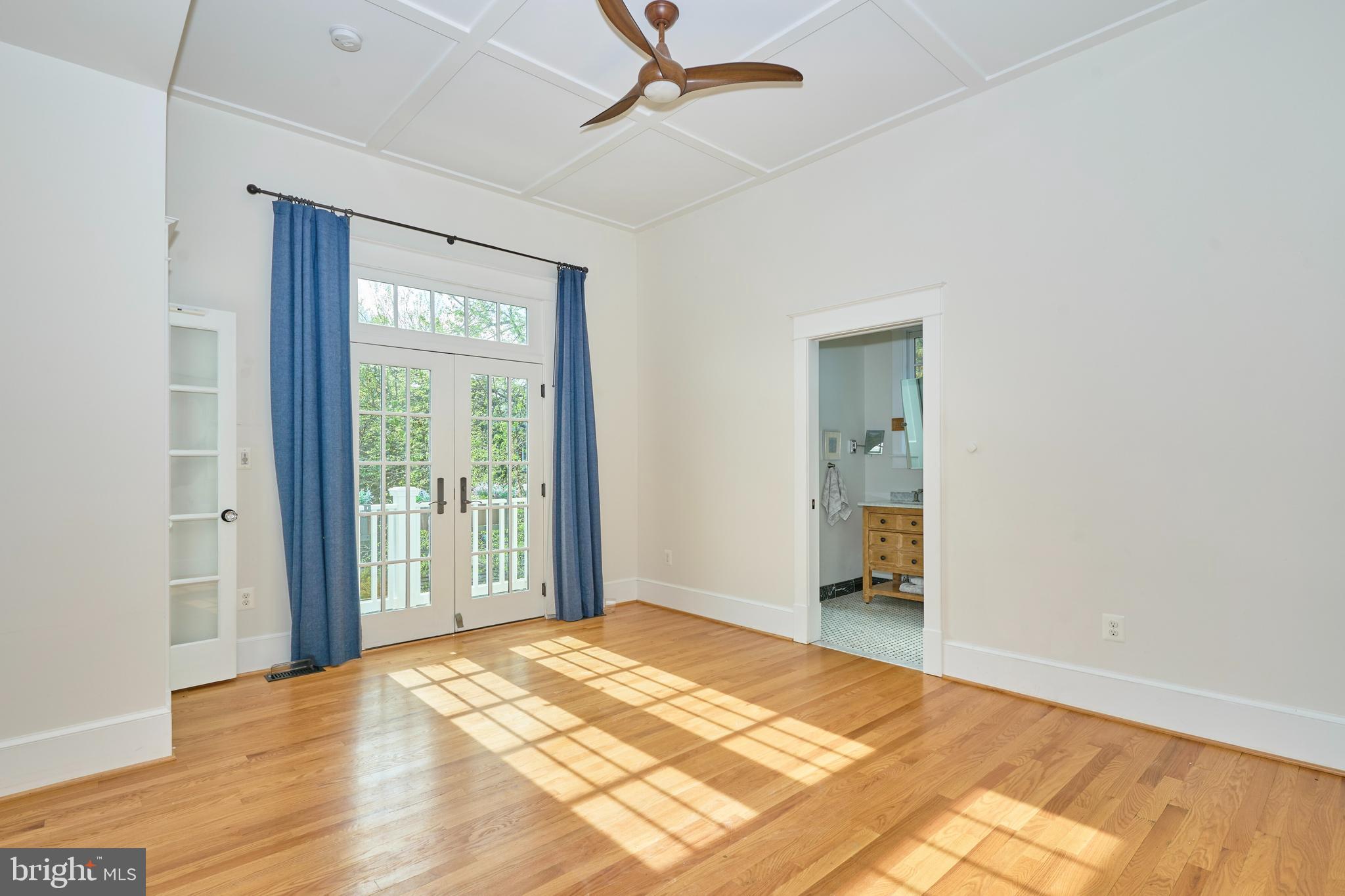 LYON PARK - Residential