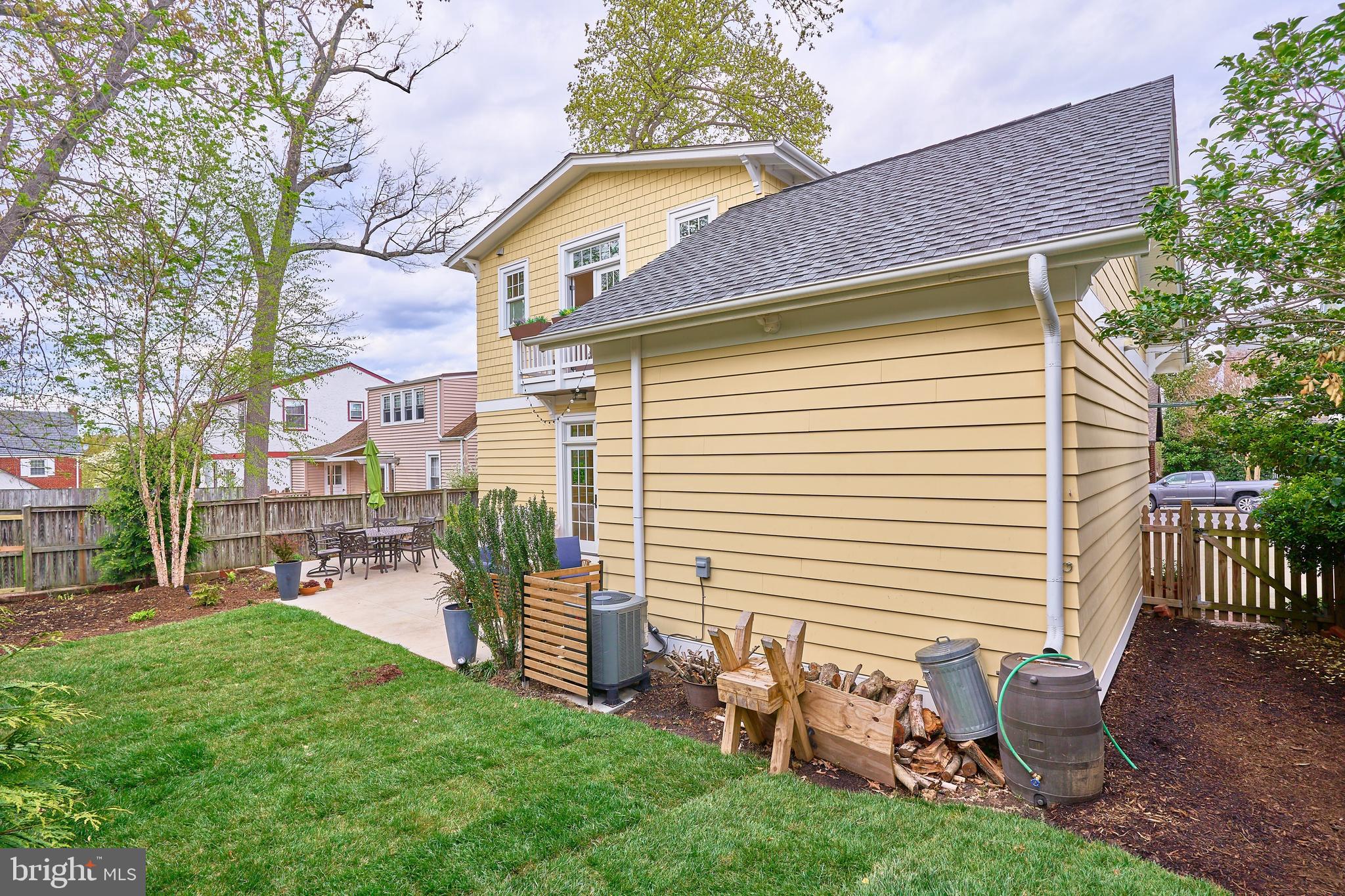 LYON PARK - Residential