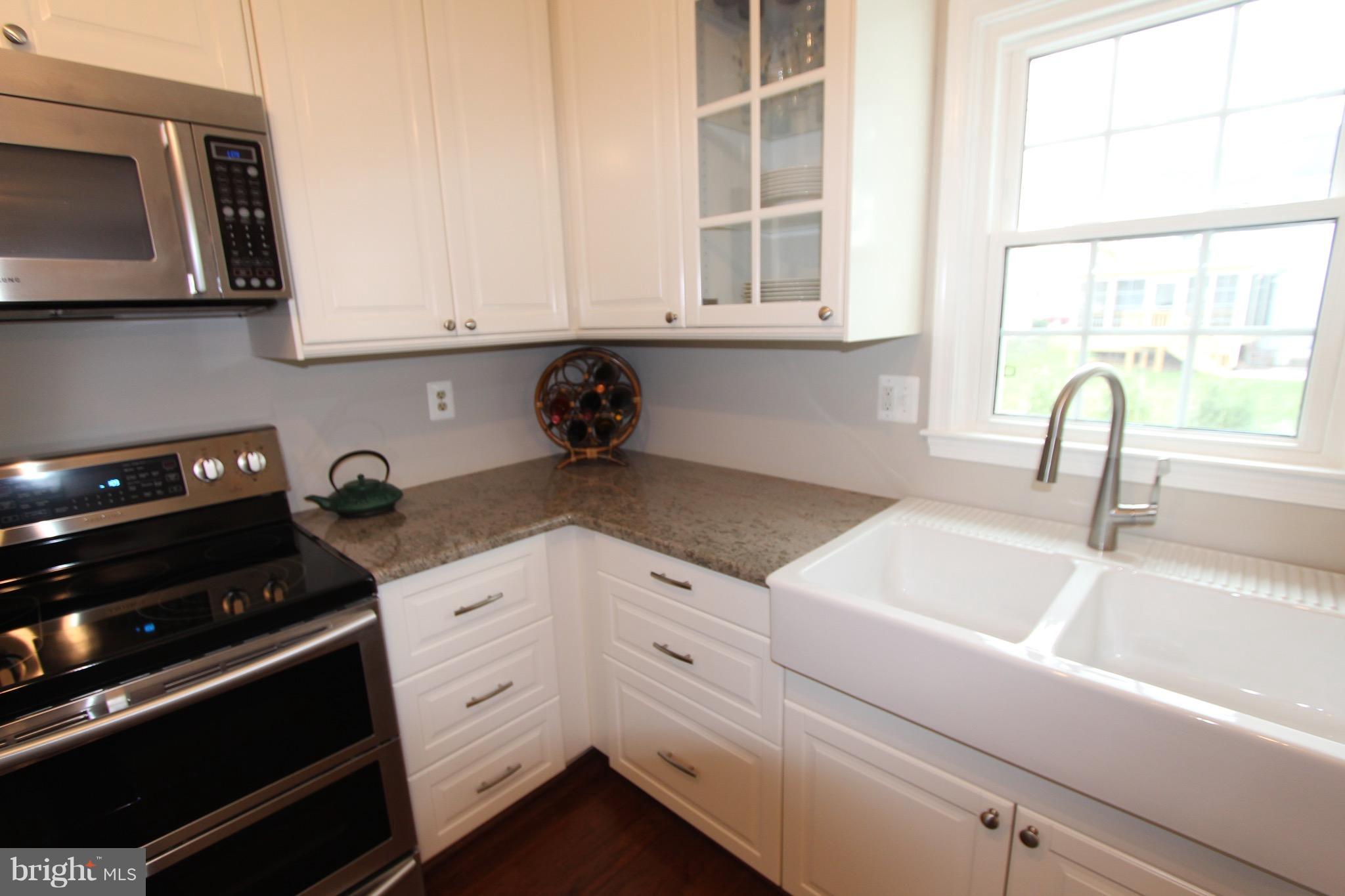 COUNTRYSIDE - Residential