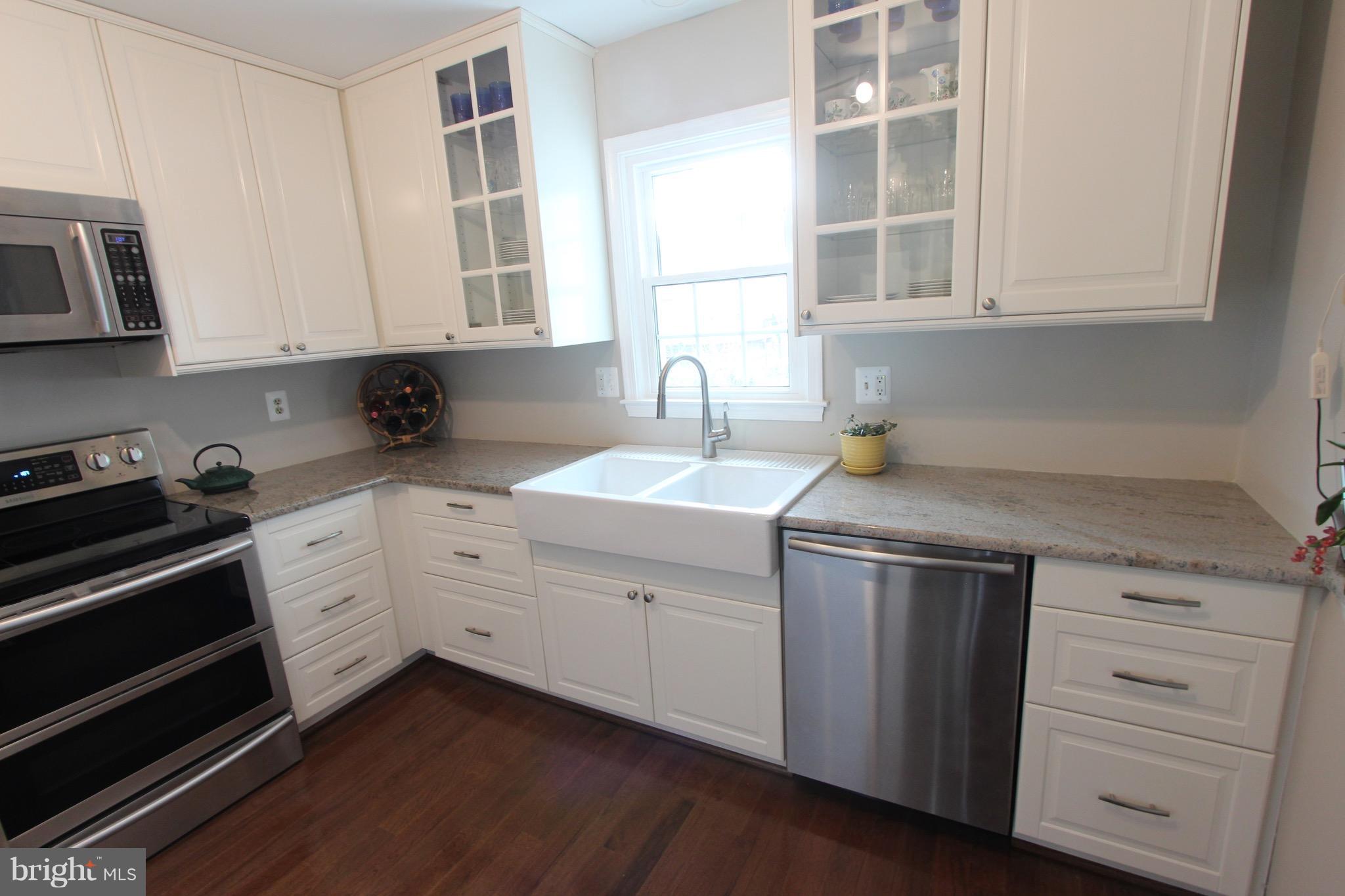 COUNTRYSIDE - Residential