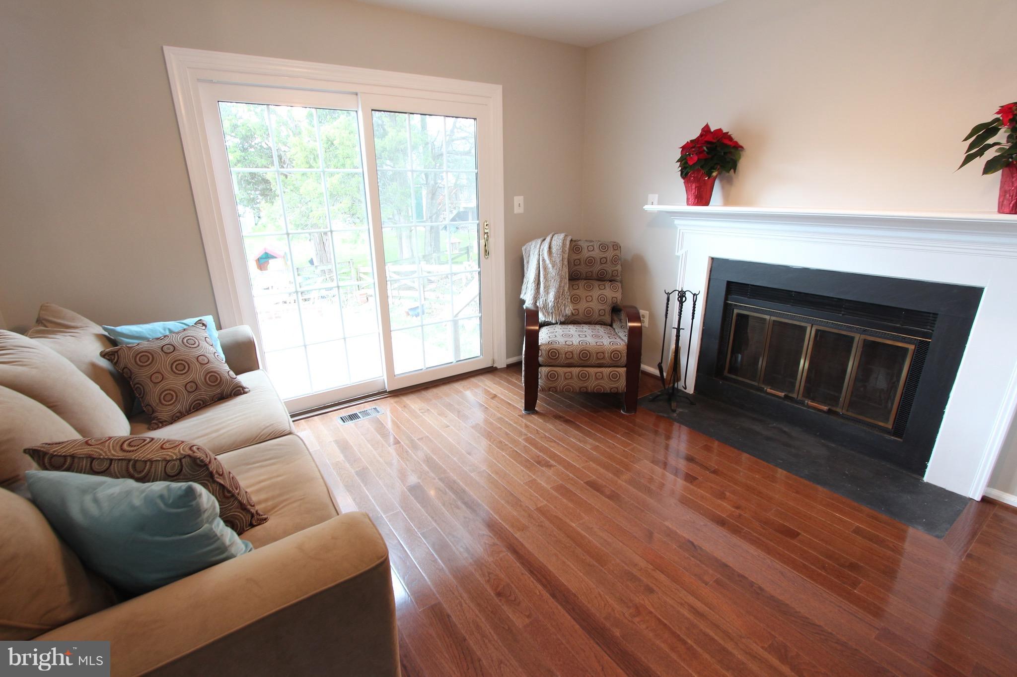 COUNTRYSIDE - Residential