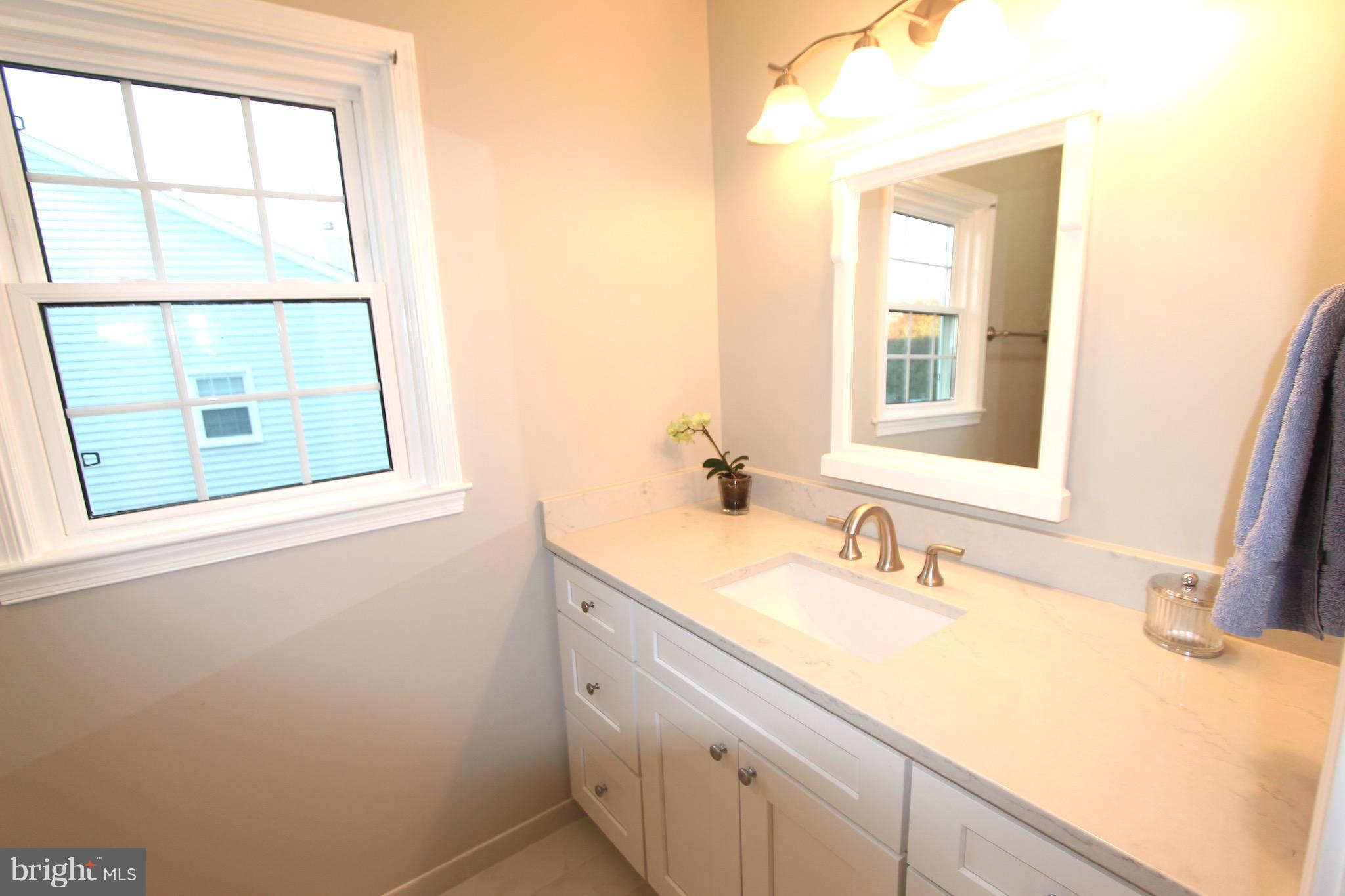 COUNTRYSIDE - Residential