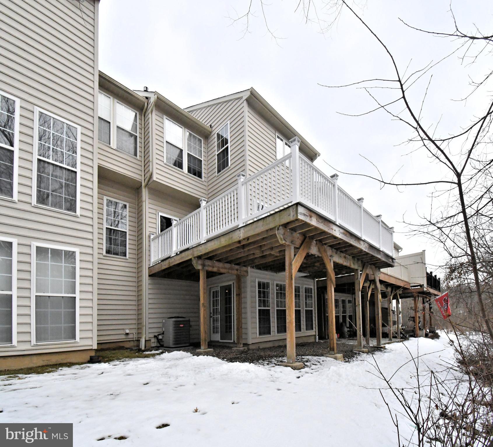 DEVON COURT - Residential