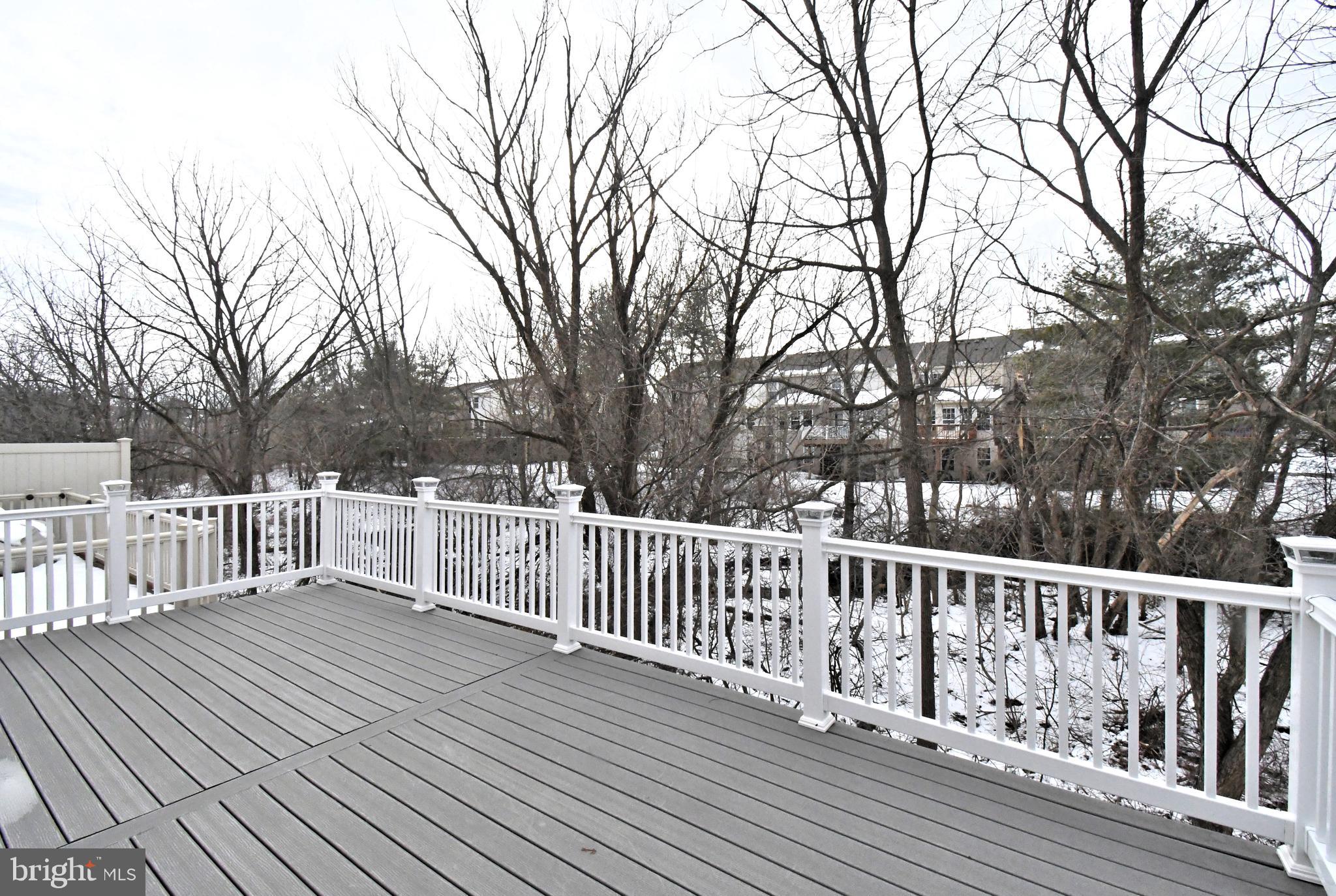 DEVON COURT - Residential