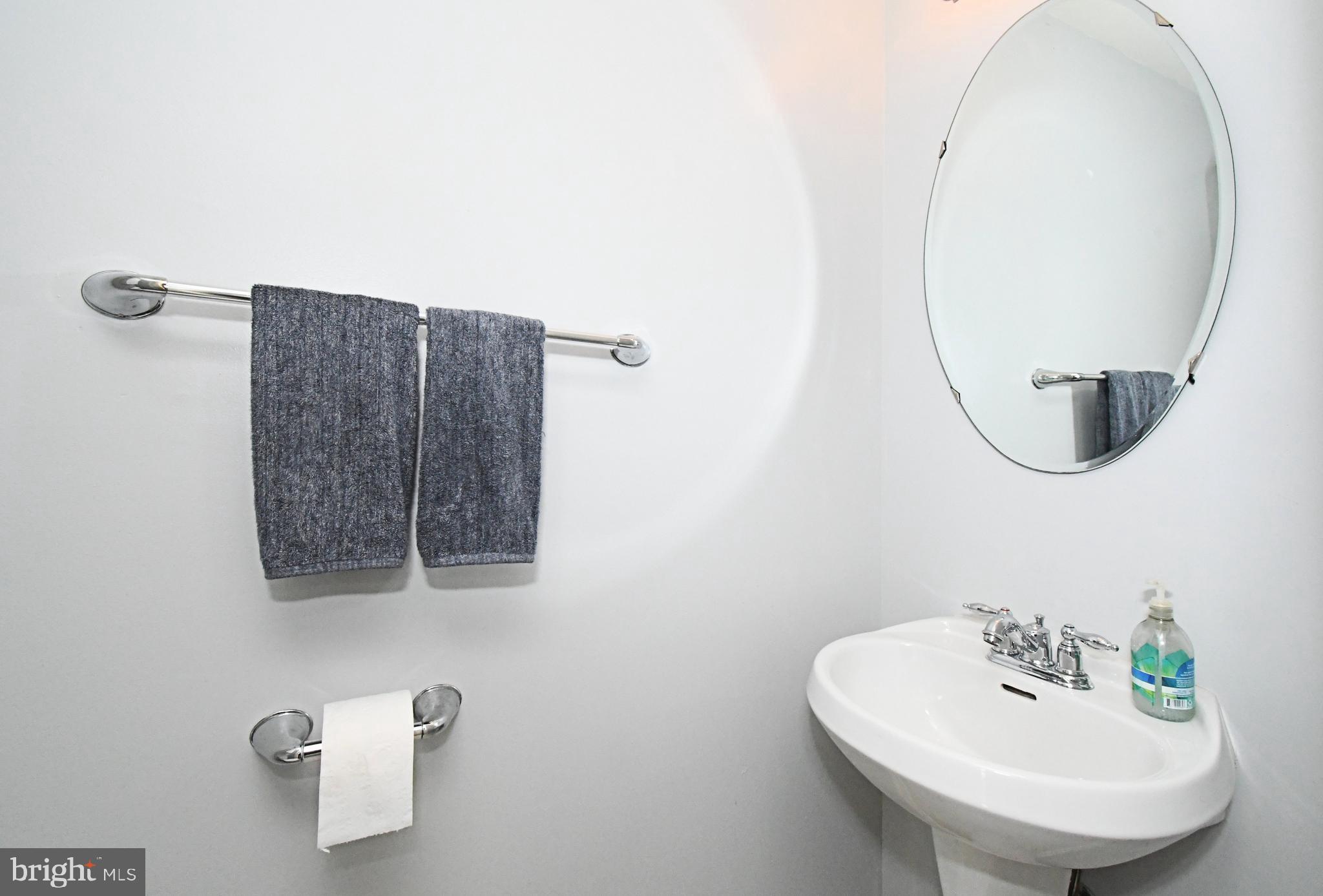 DEVON COURT - Residential