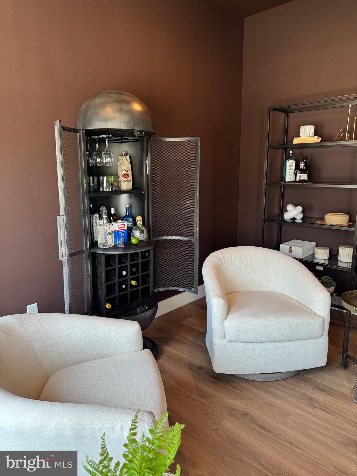 ALDEN PLACE - Residential