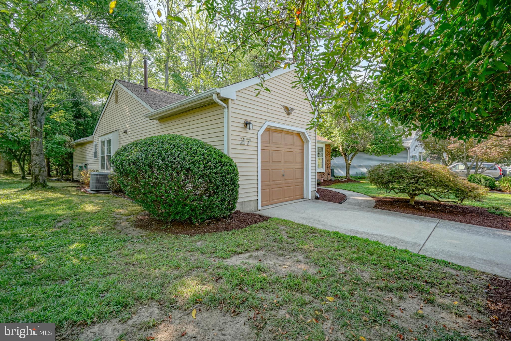 27 NILAND LANE
