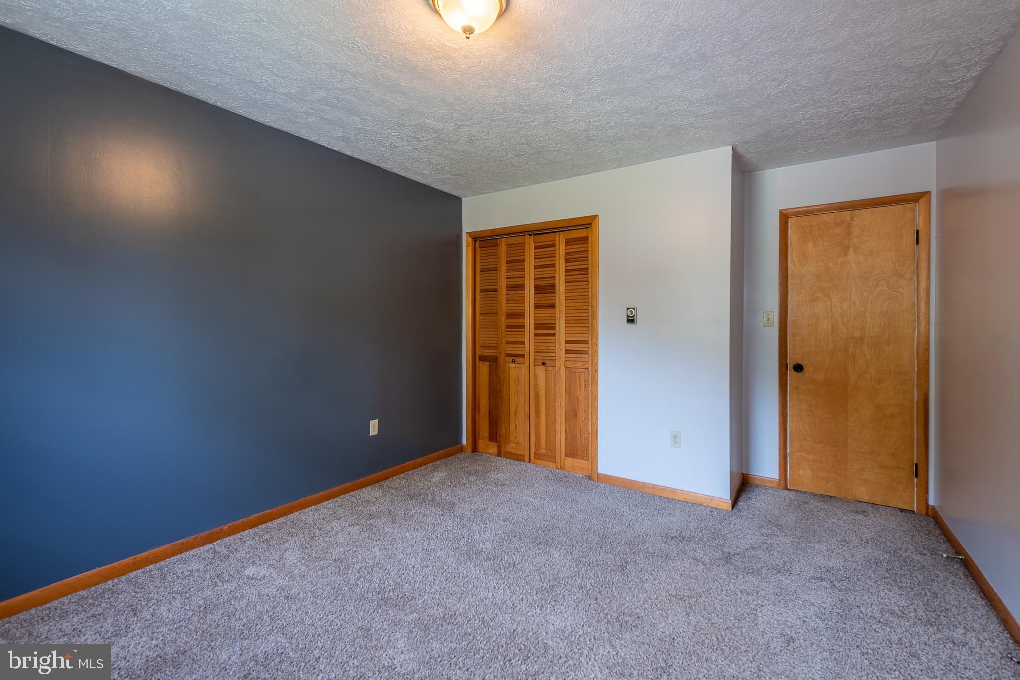 SHIRLEY FARMS - Residential